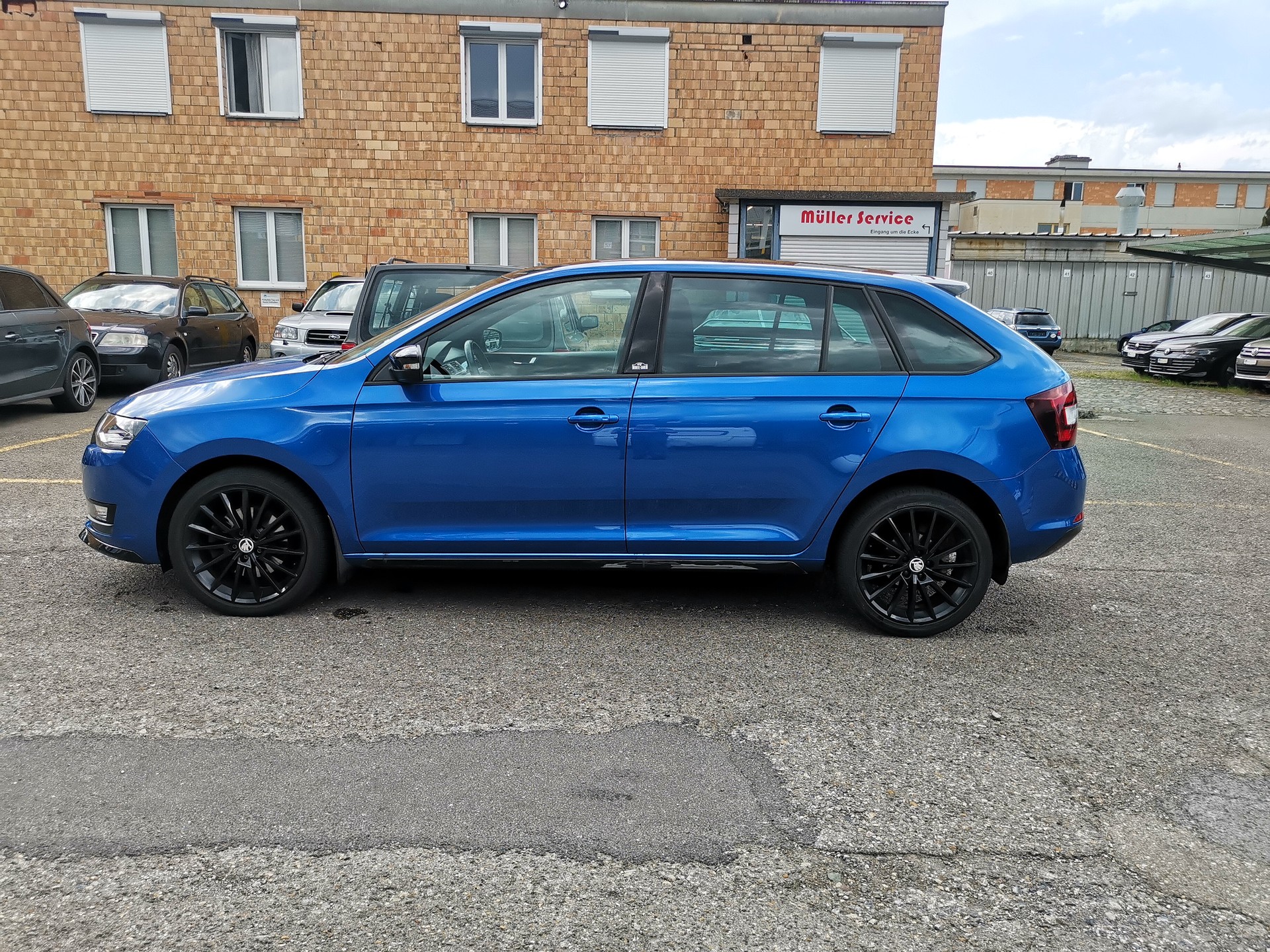 SKODA Rapid Spaceback 1.0 TSI Monte Carlo DSG-image-1