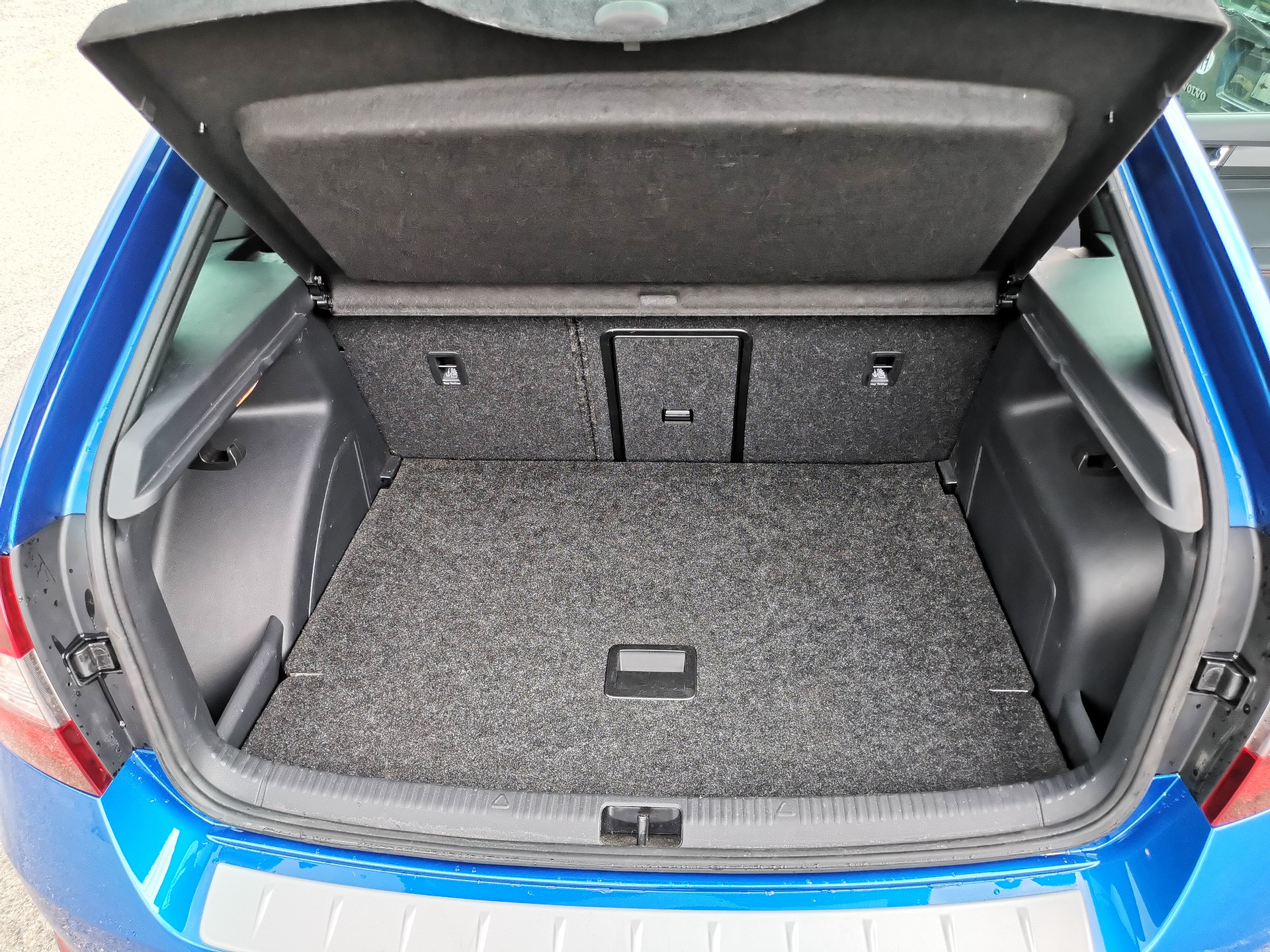 SKODA Rapid Spaceback 1.0 TSI Monte Carlo DSG-image-8