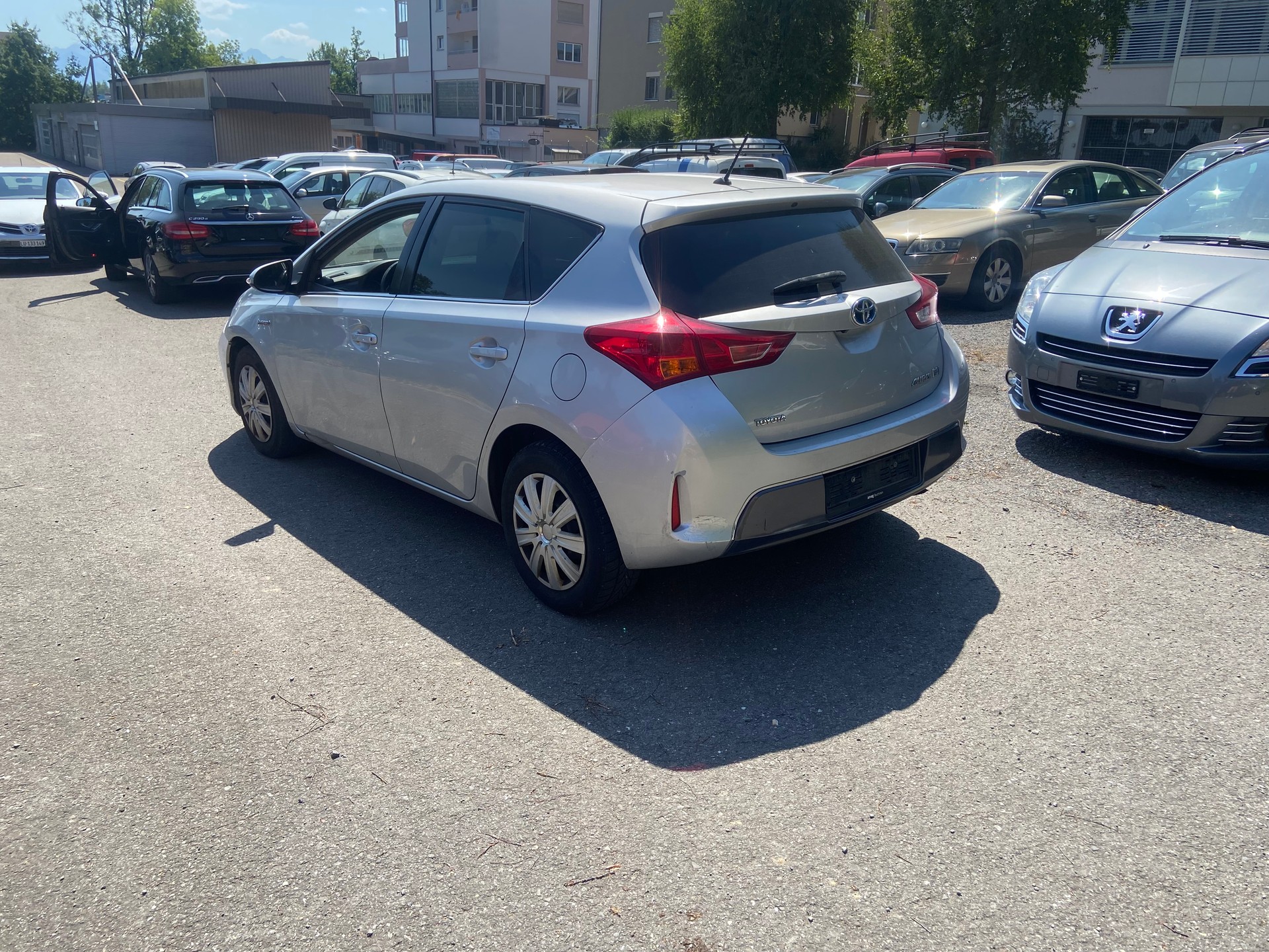 TOYOTA Auris 1.8 16V HSD Linea Sol-image-5
