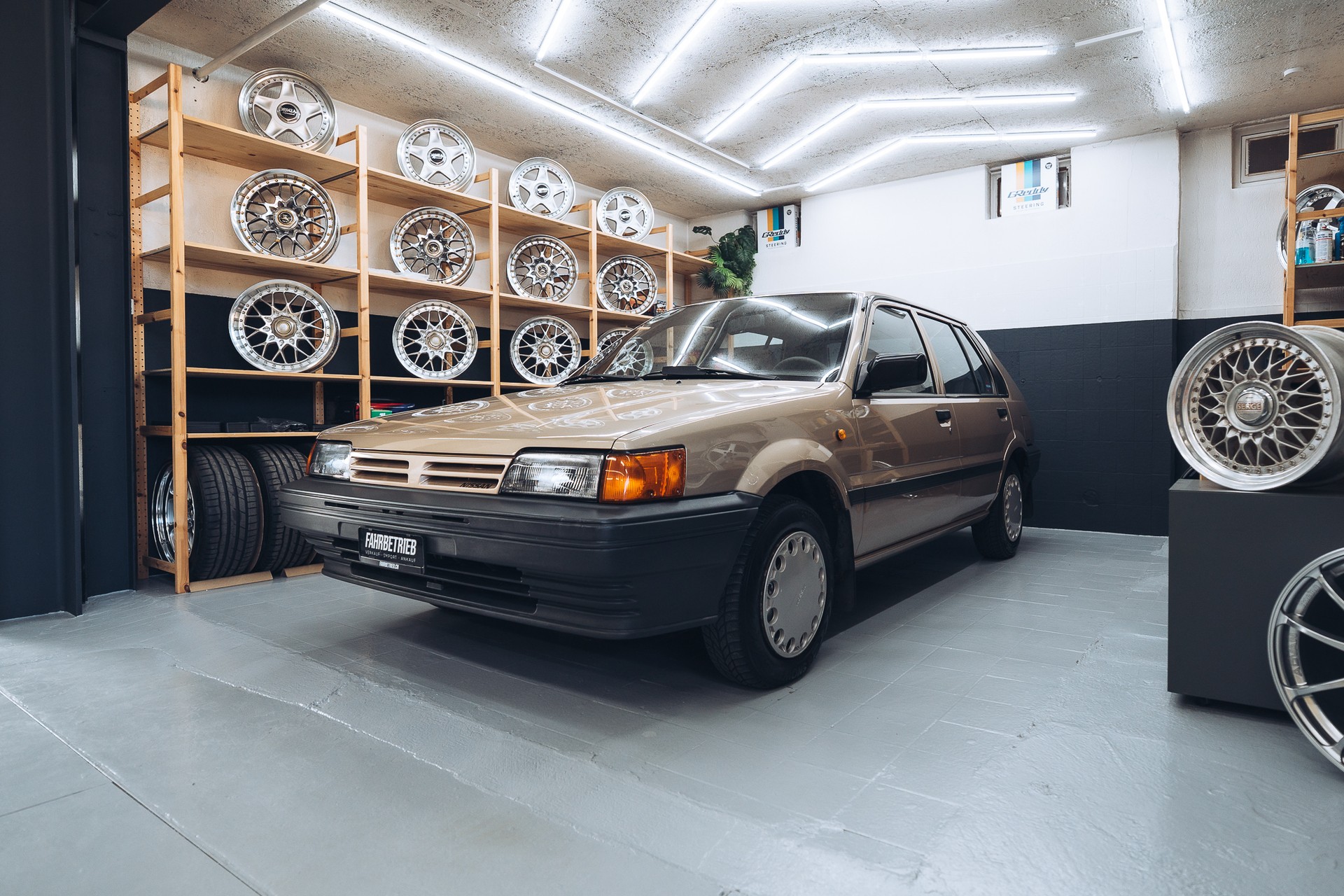 NISSAN Sunny 1.6 SLX-image-0