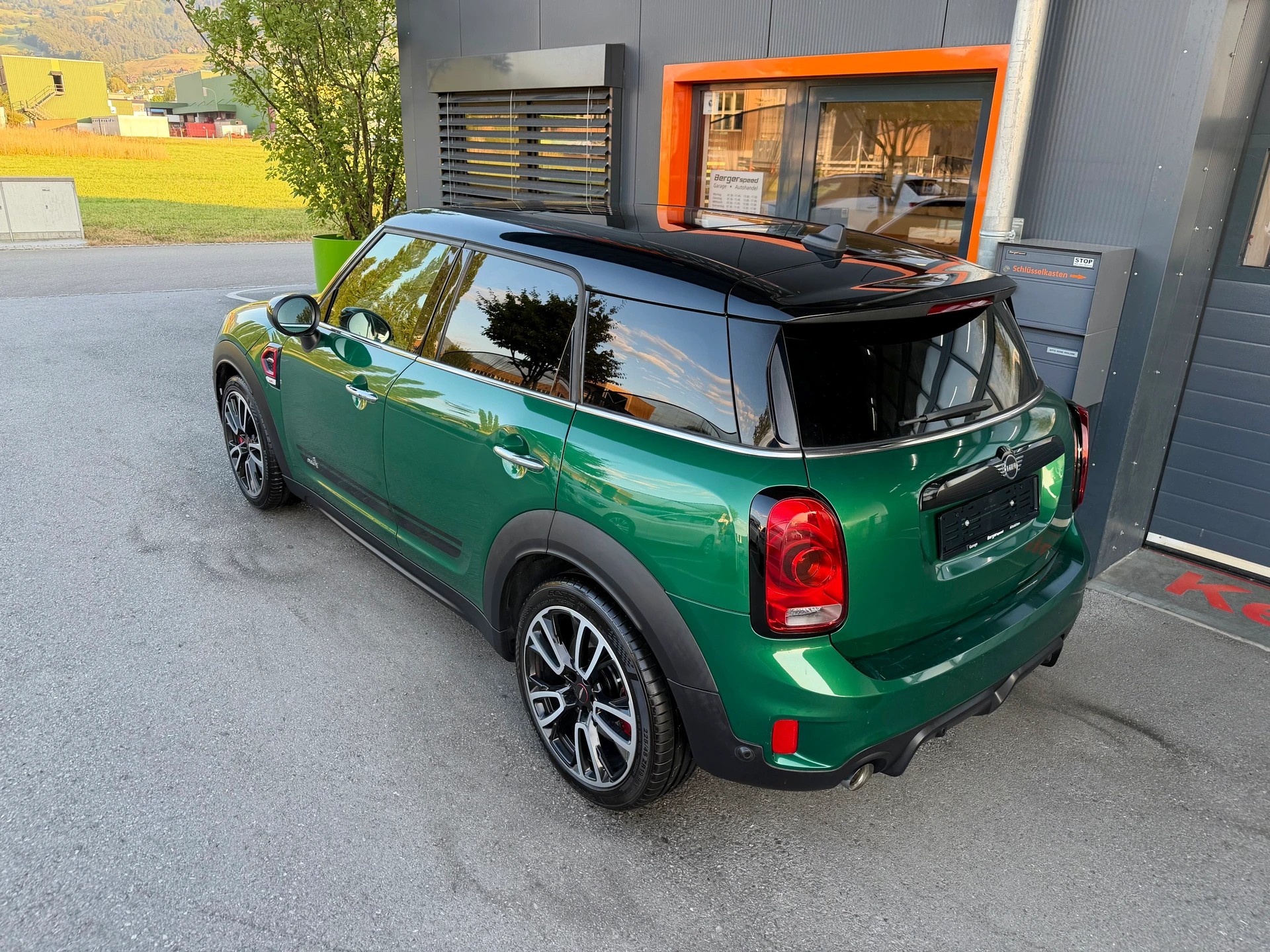 MINI Countryman John Cooper Works ALL4 Steptronic-image-11
