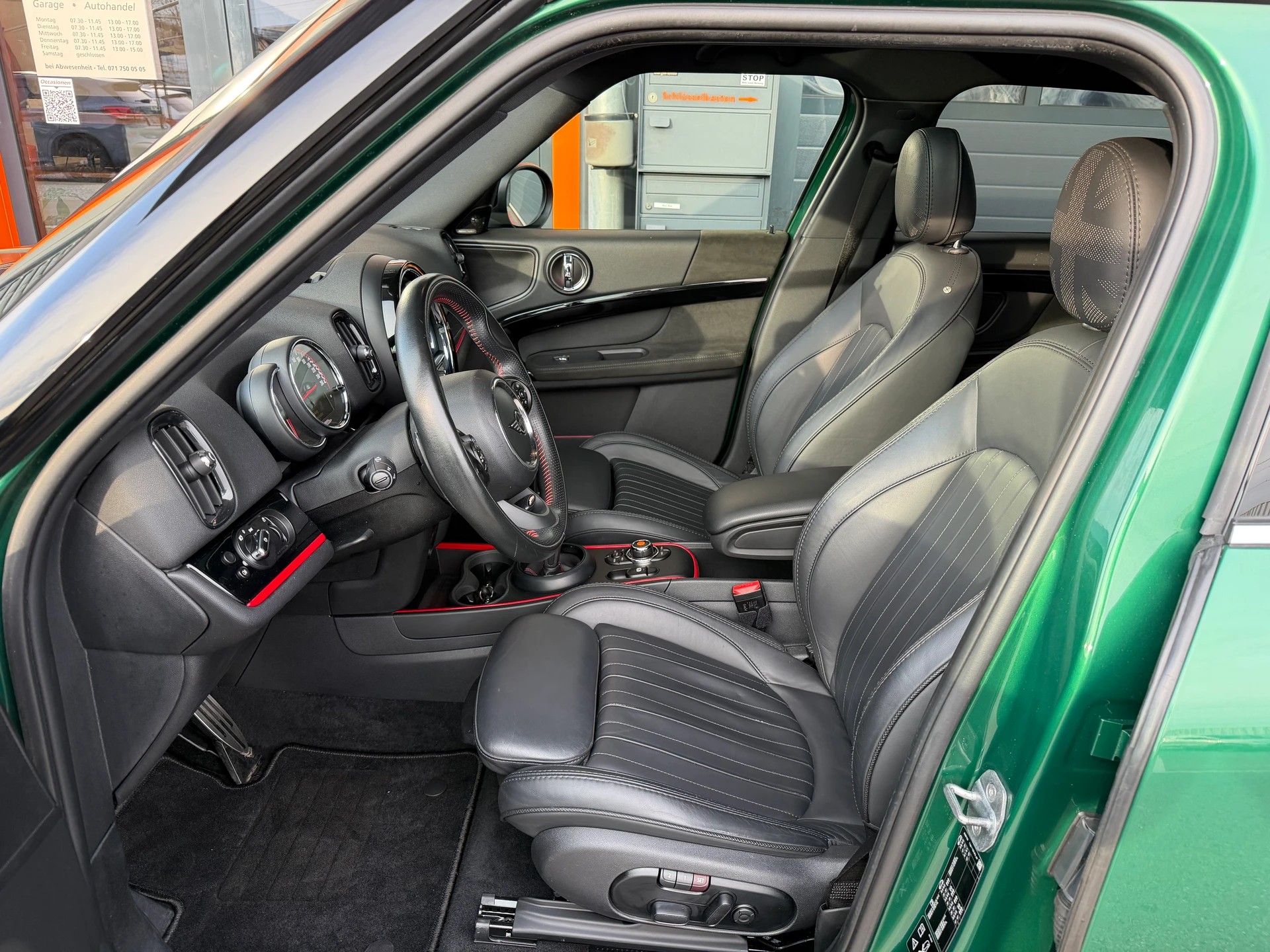 MINI Countryman John Cooper Works ALL4 Steptronic-image-6