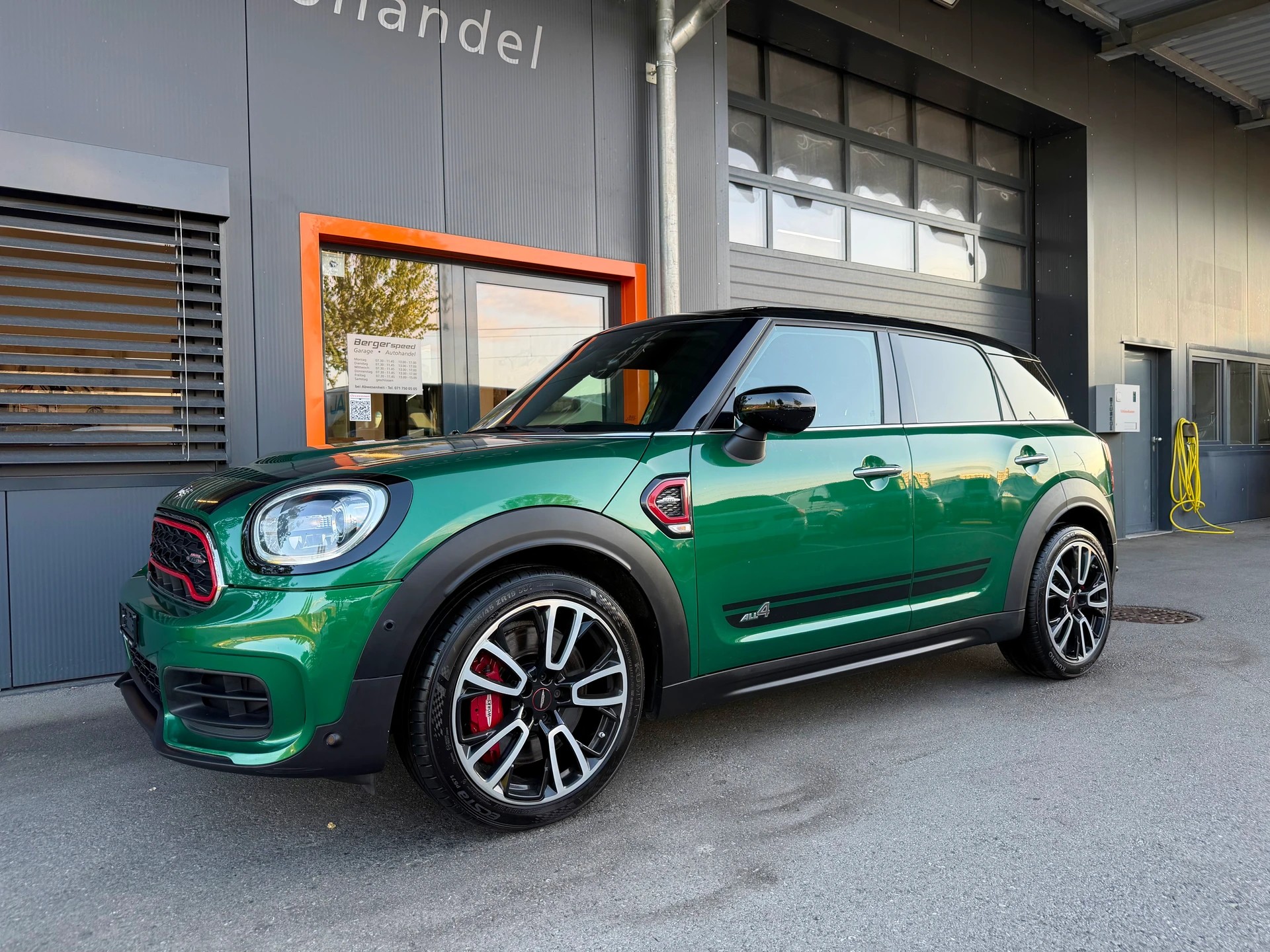MINI Countryman John Cooper Works ALL4 Steptronic-image-0