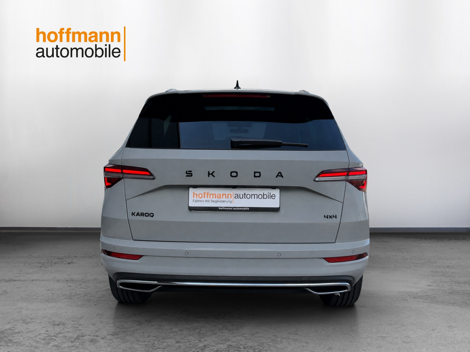 SKODA Karoq 2.0 TSI SportLine 4x4 DSG-image-4