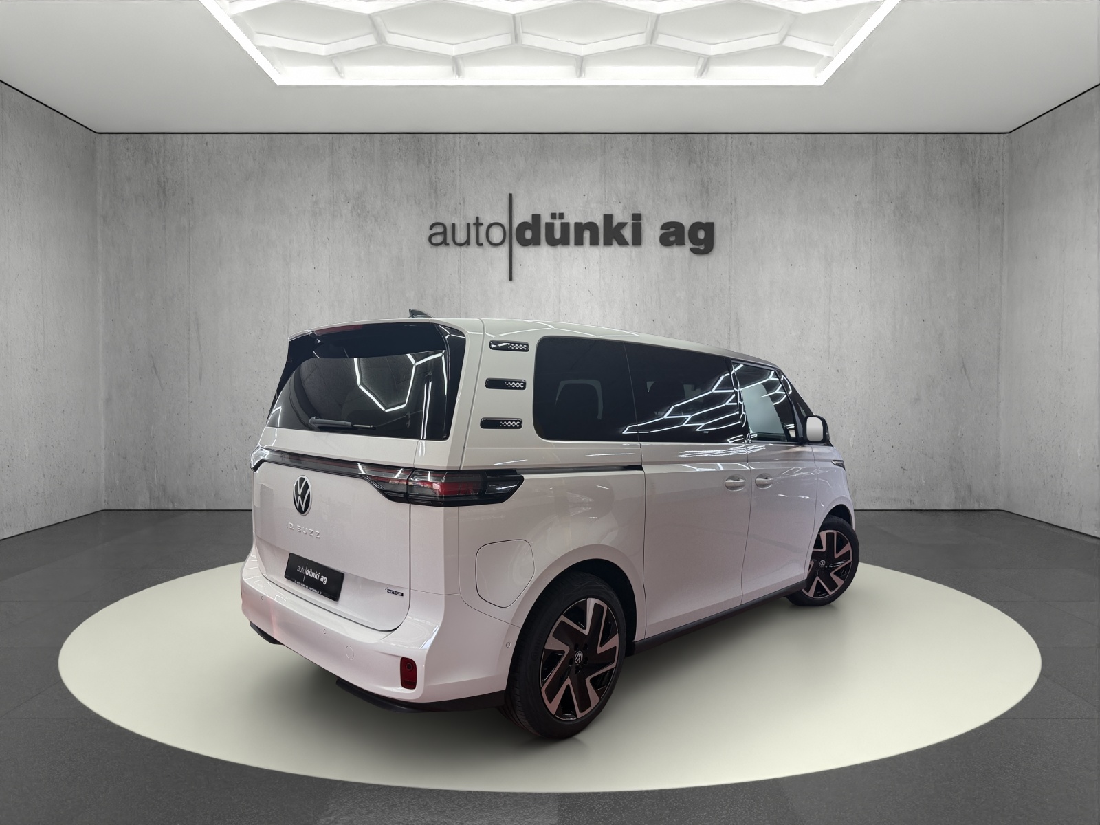 VW ID.Buzz NWB Pro 4 Motion-showroom-element-2