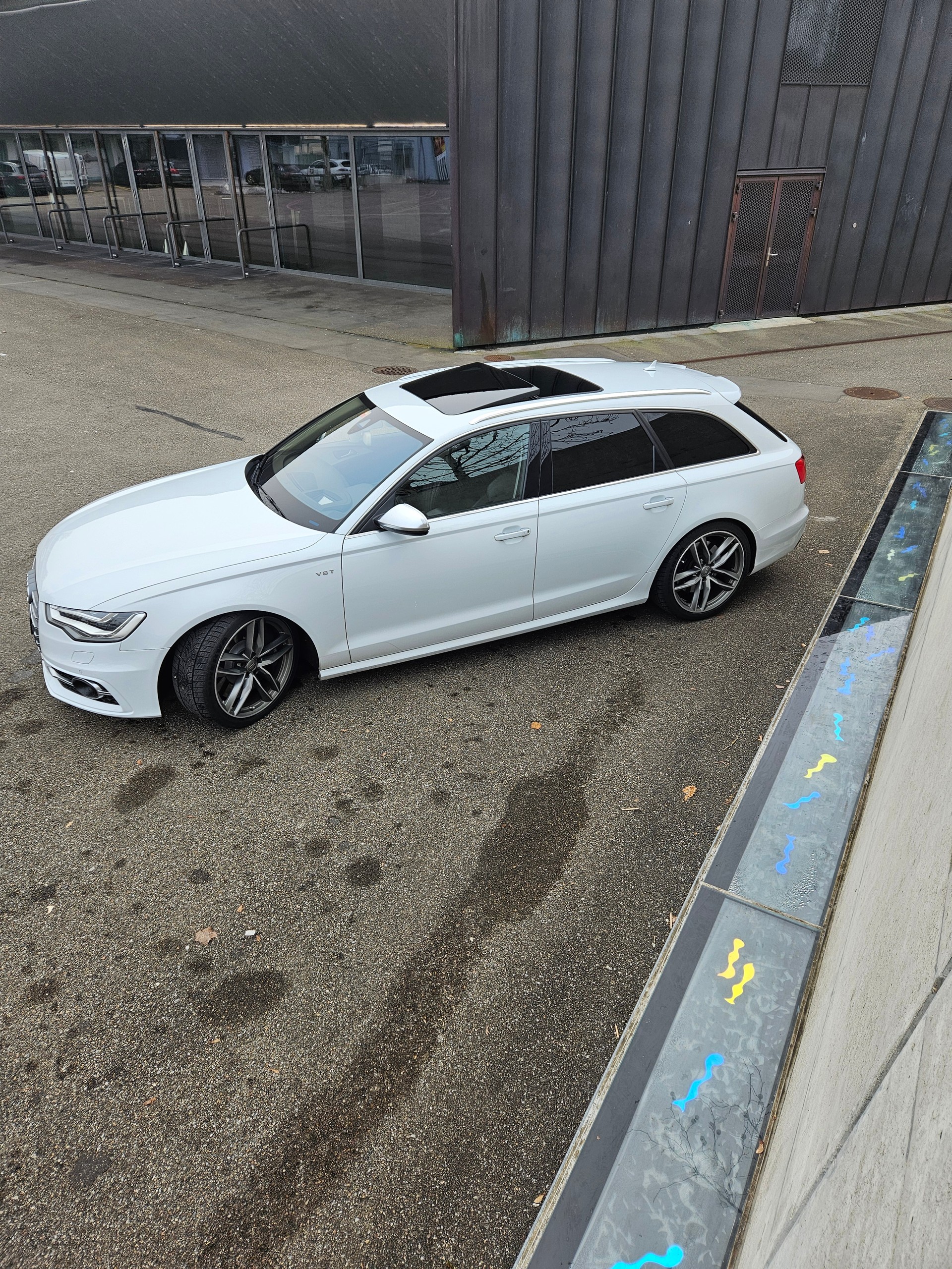 AUDI AUDI S6 Avant 4.0 TFSI V8 quattro S-tronic-image-3