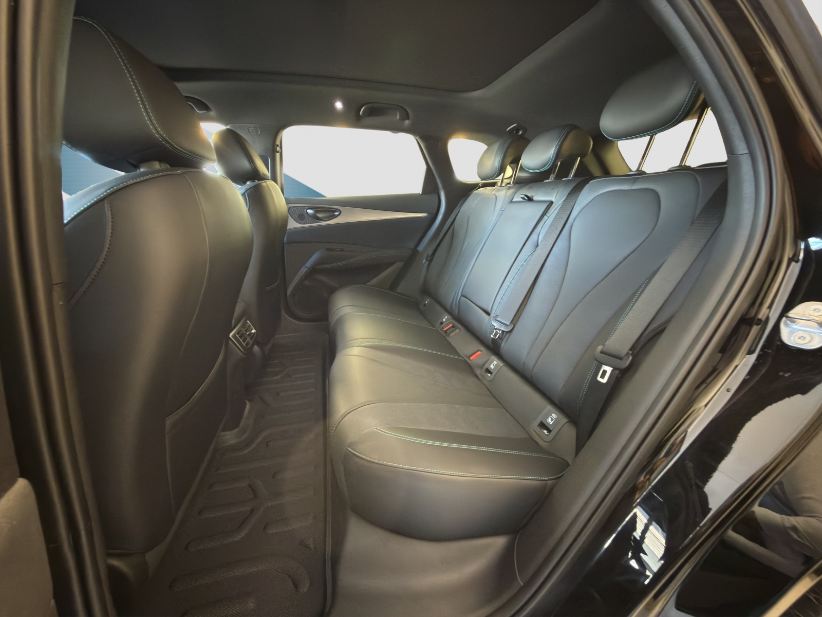 BYD Seal 6 DM-i Touring Comfort-image-7