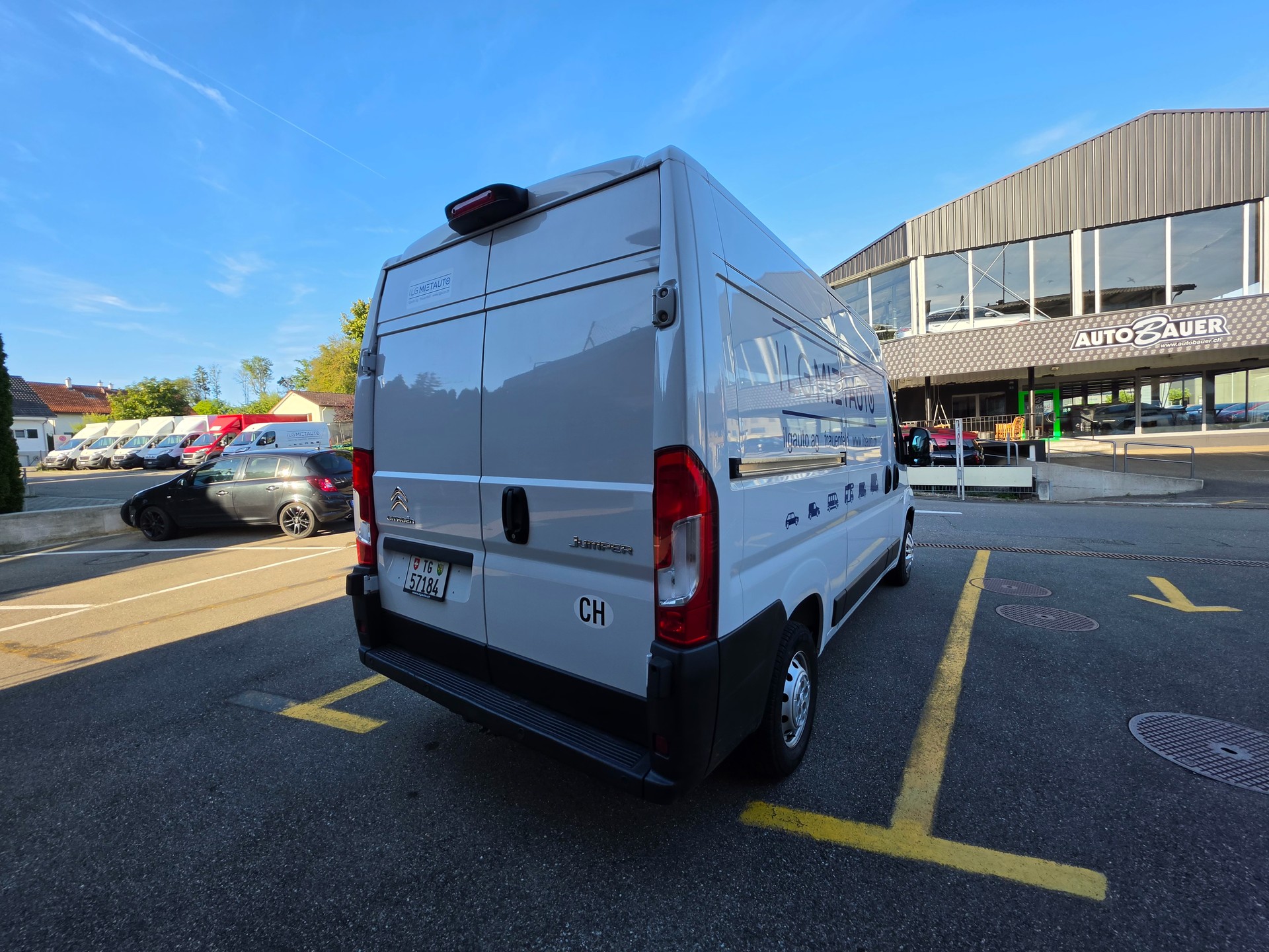 CITROEN Jumper 35 2.2 BlueHDi 140 Control L2H2-image-4