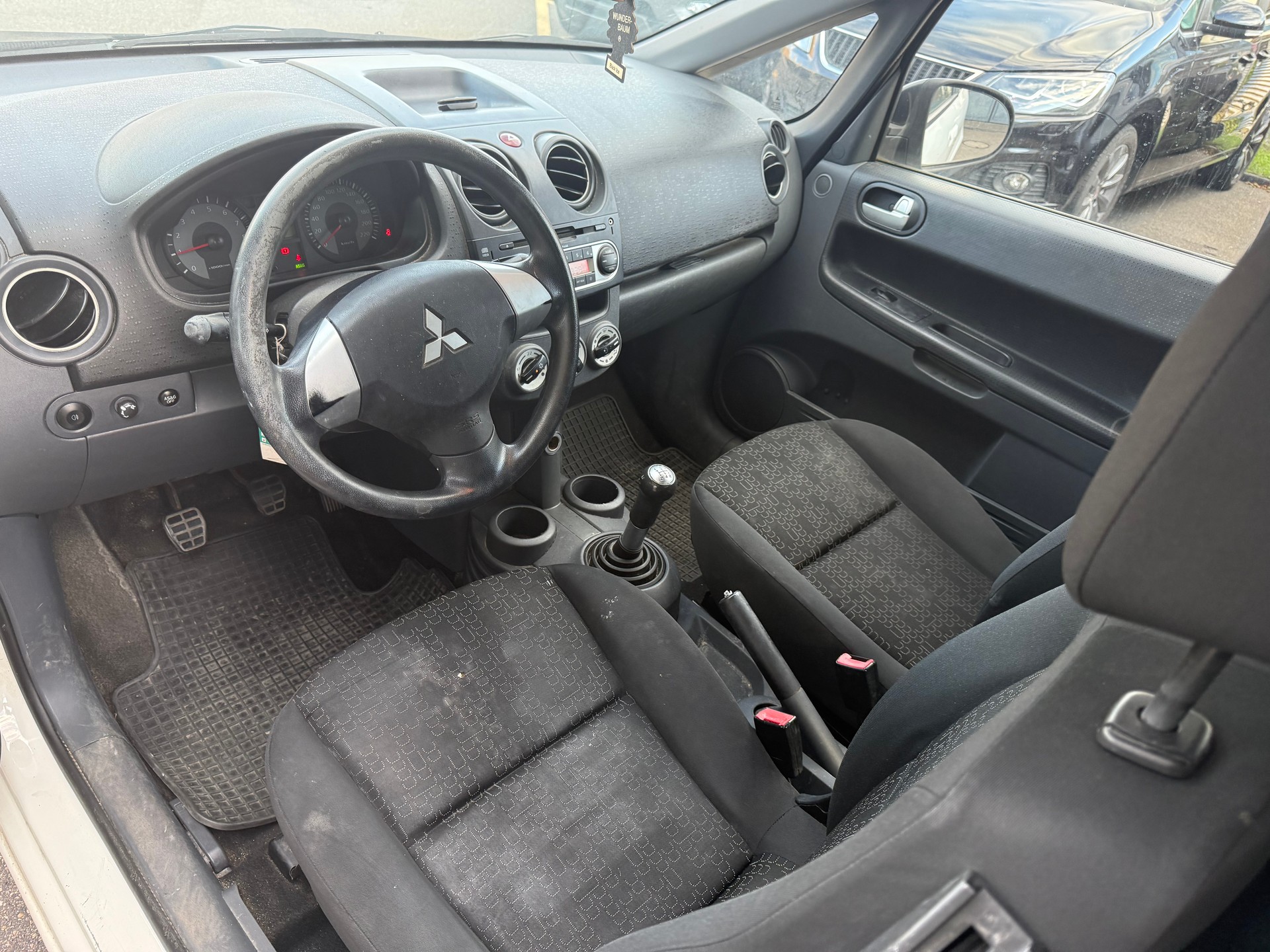 MITSUBISHI Colt 1.3 16V Swiss Champion ClearTec-image-6