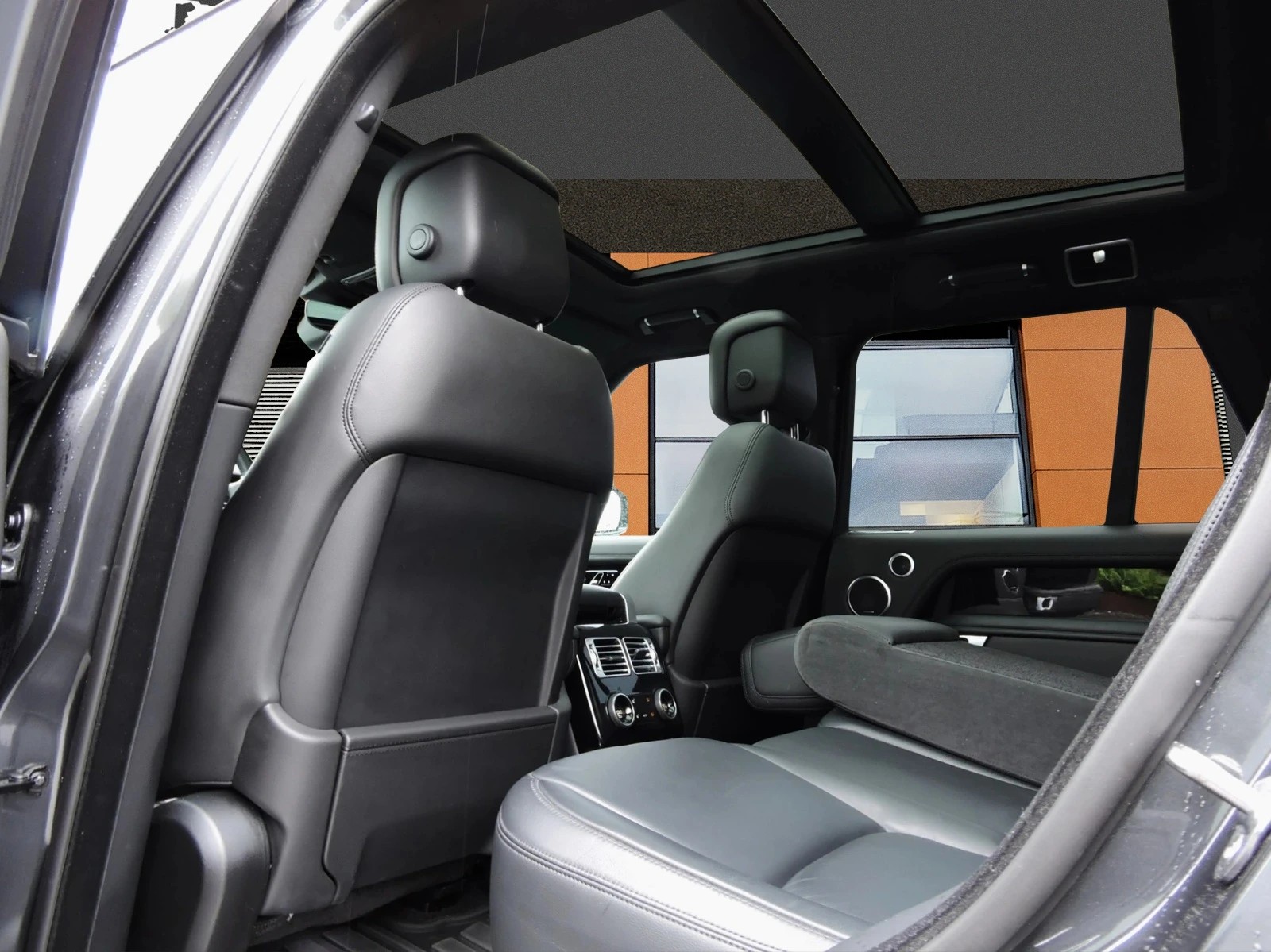 LAND ROVER Range Rover 3.0 SDV6 HSE Automatic-image-4