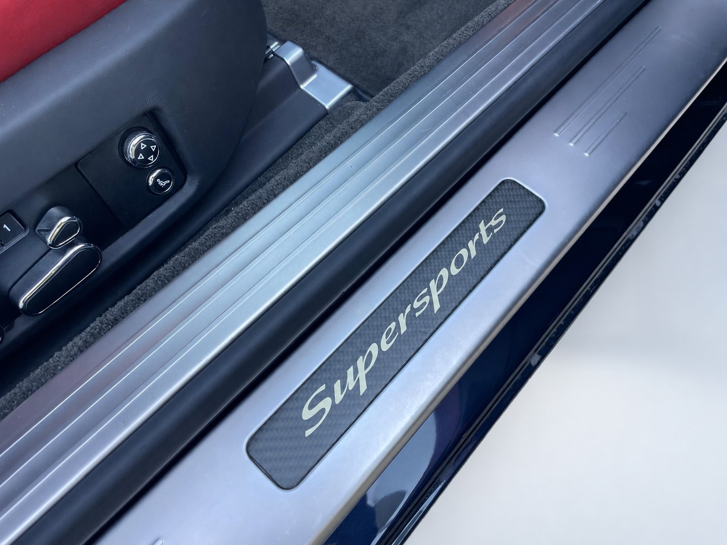 BENTLEY Continental Supersports 6.0-image-13
