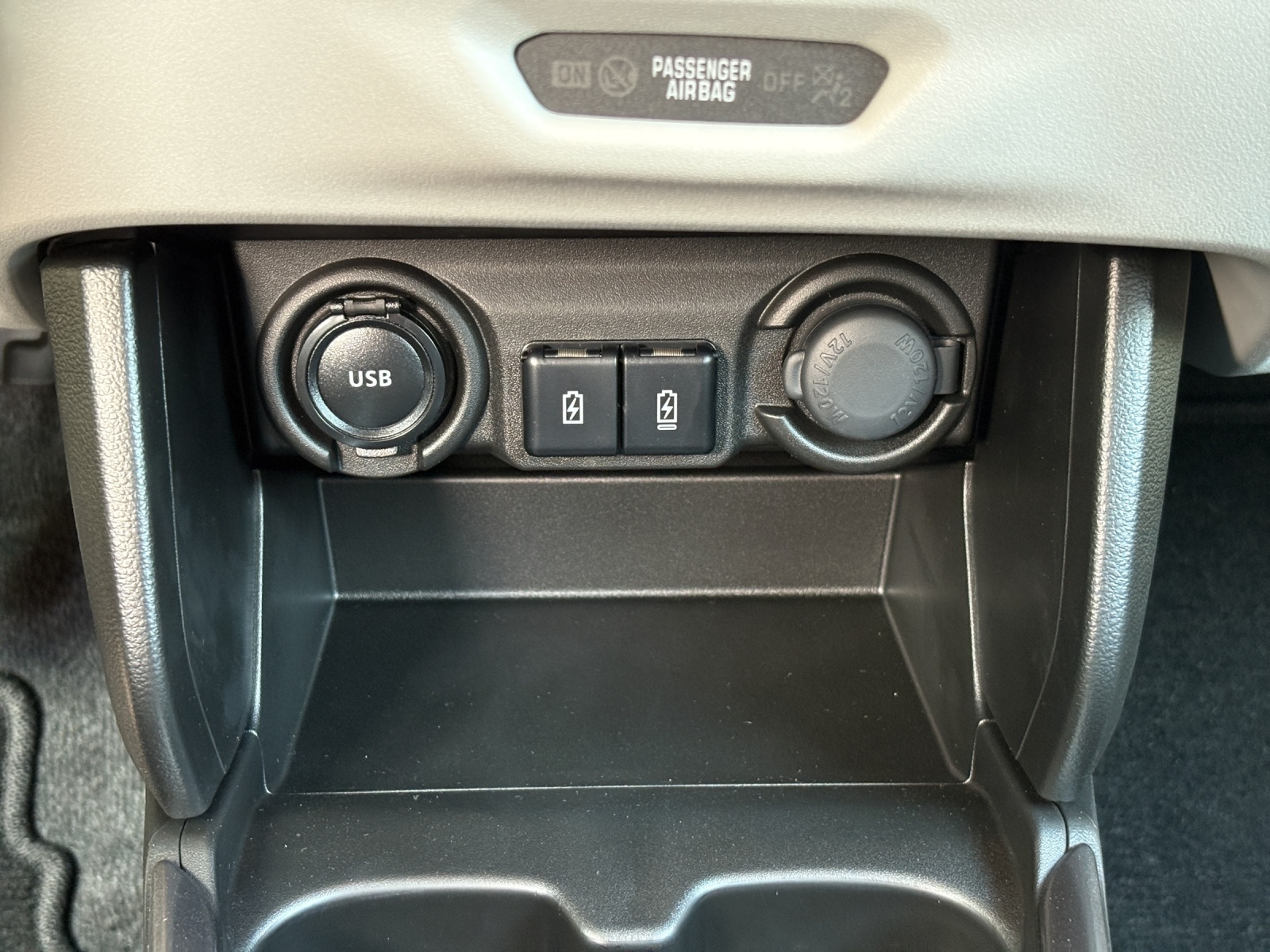 SUZUKI Swift 1.2 Piz Sulai Top Hybrid 4x4-image-17