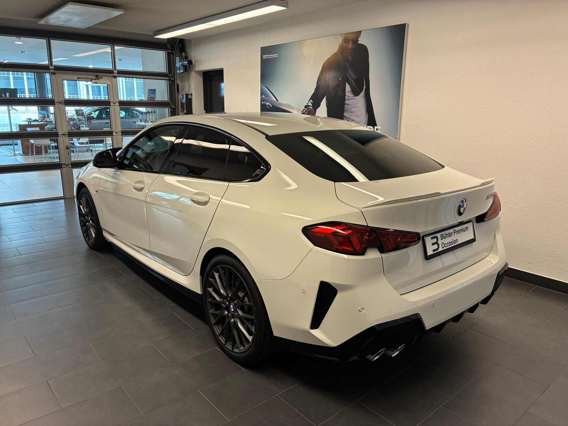 BMW M235 xDrive Gran Coupé-showroom-element-3