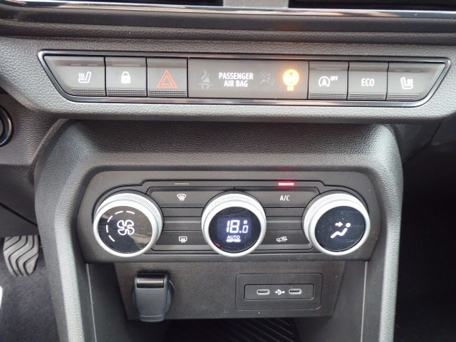 DACIA Sandero TCe 100 Journey-image-9