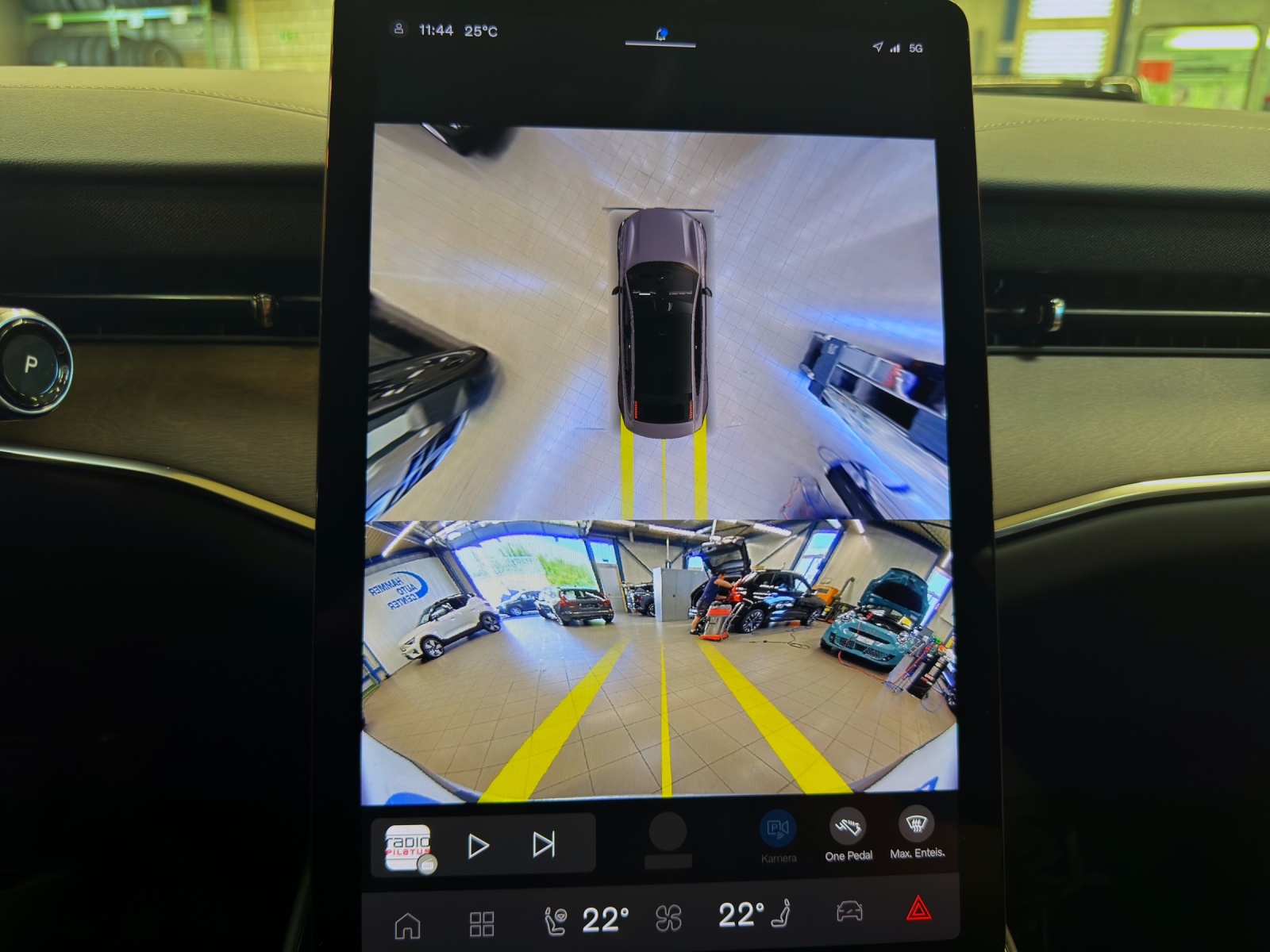 VOLVO ES90 Twin Performance Ultra AWD-image-10