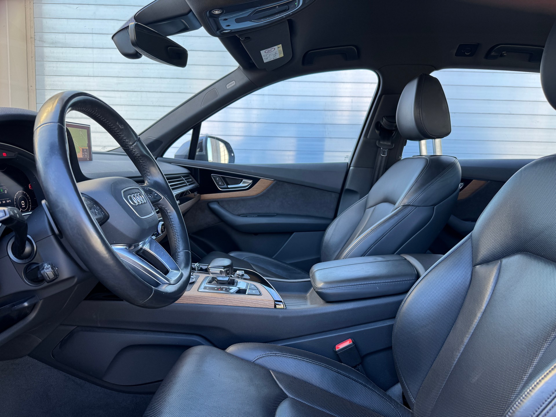 AUDI Q7 e-tron 3.0 TDI quattro tiptronic-image-15