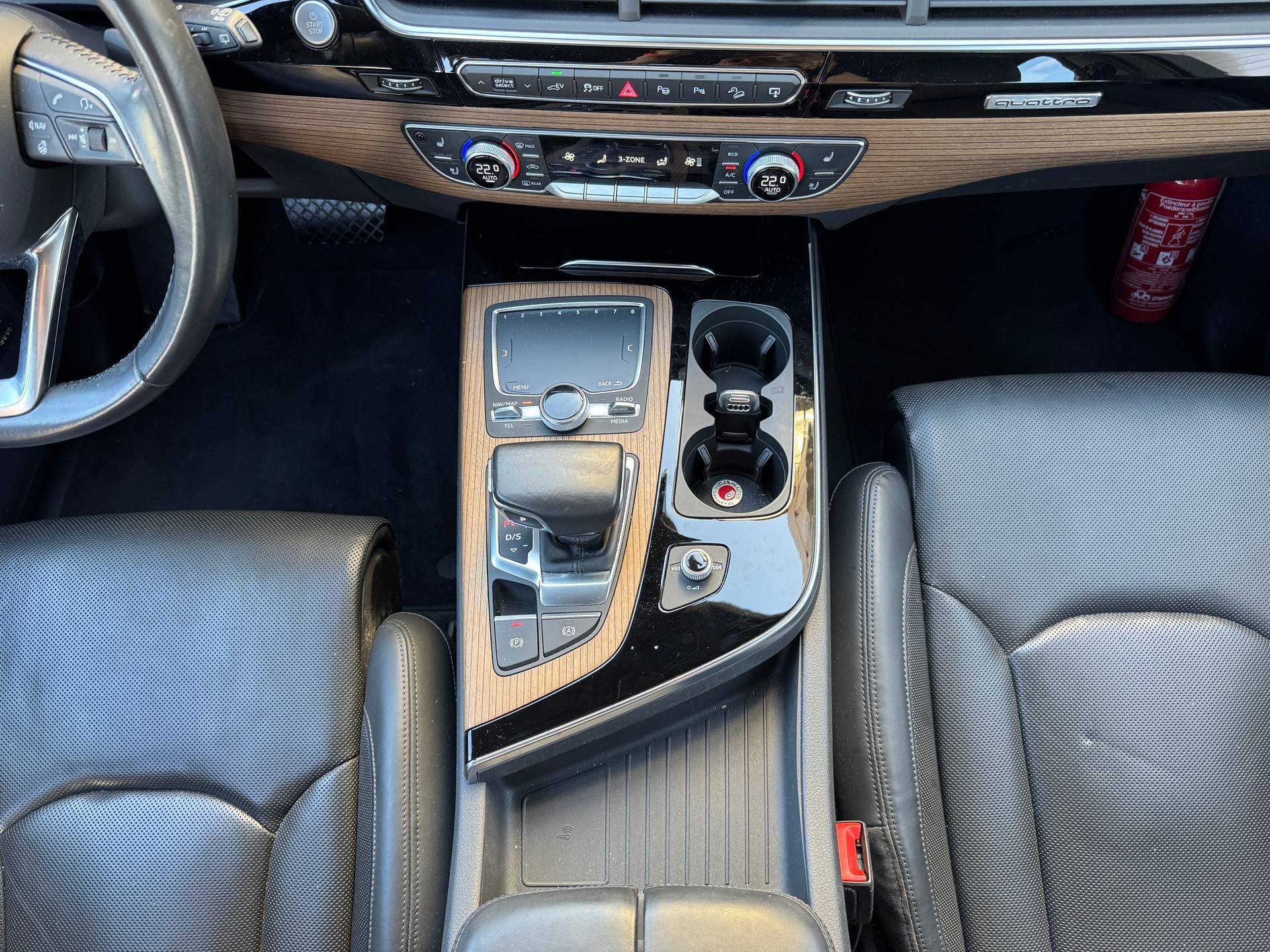 AUDI Q7 e-tron 3.0 TDI quattro tiptronic-image-13