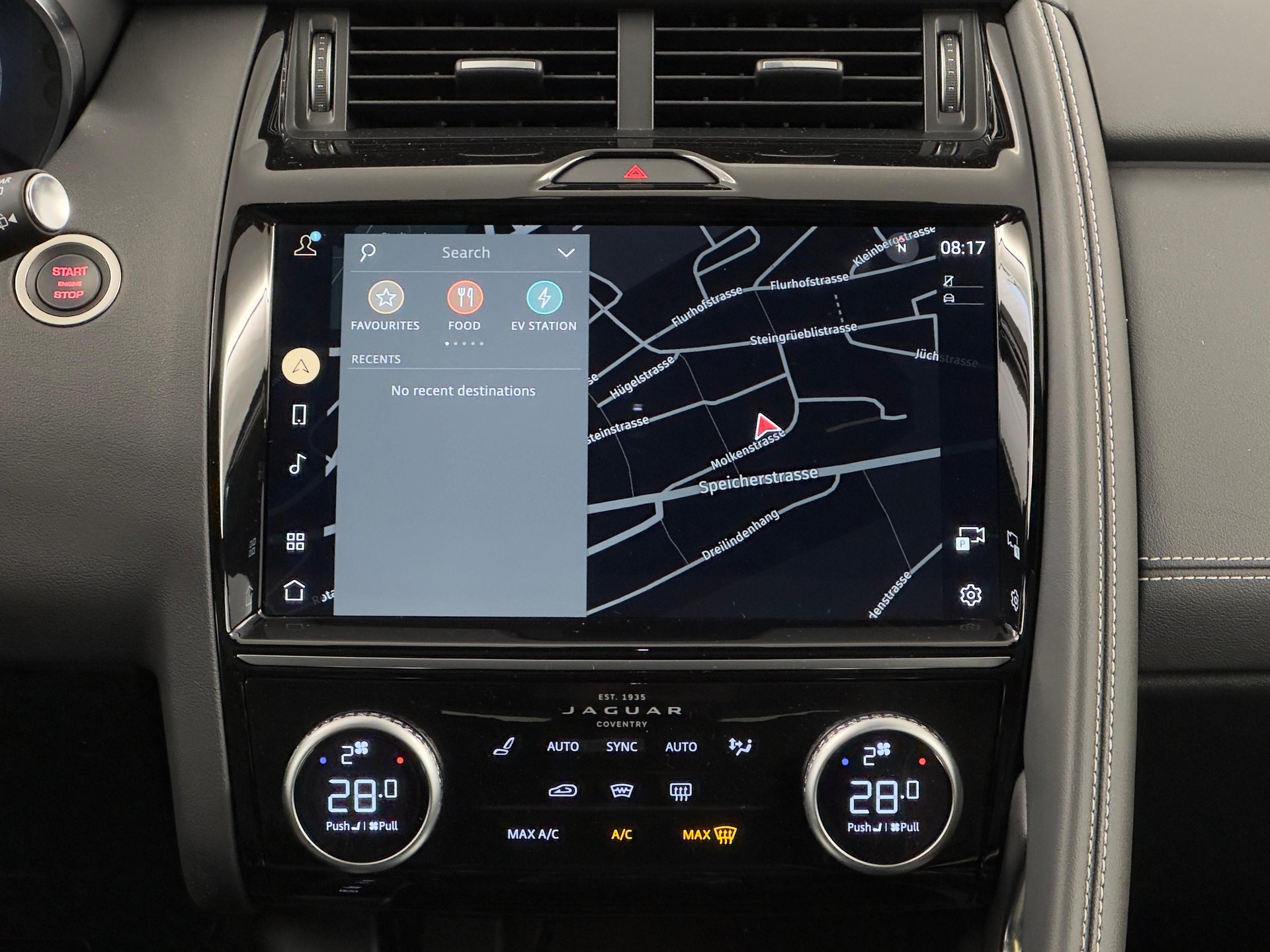 JAGUAR E-Pace 1.5 T 270e R-Dynamic SE AWD-image-12