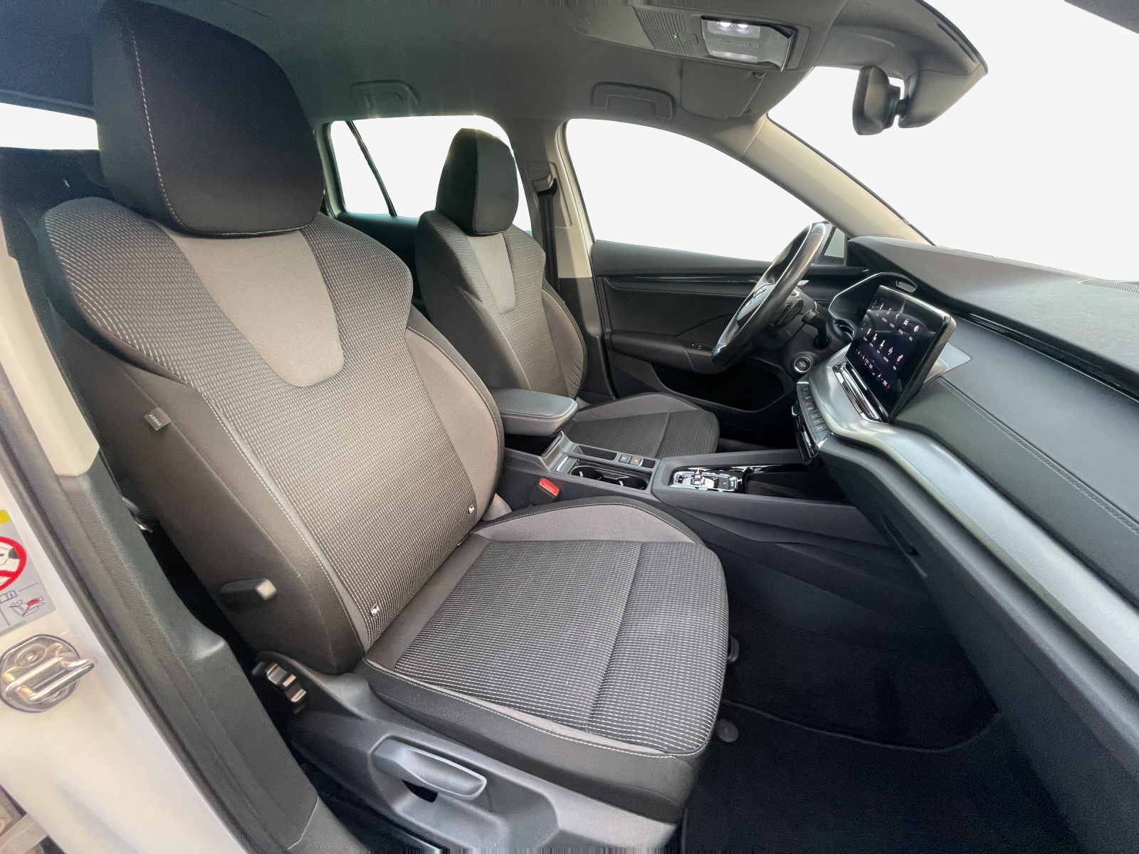 SKODA Octavia Combi 2.0 TDI DSG Ambition 4x4-image-14