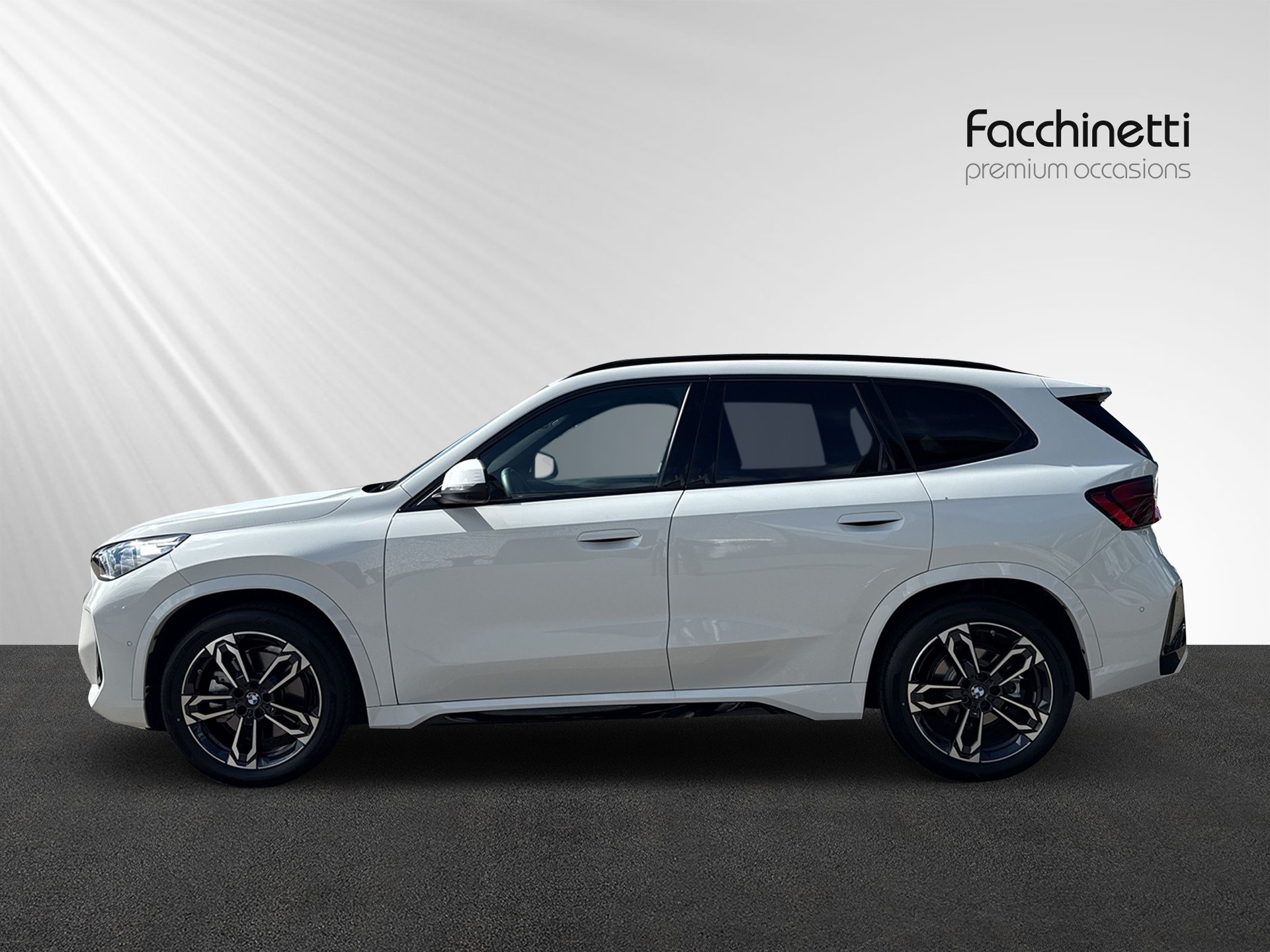 BMW X1 xDrive 23i 48V M Sport-image-1