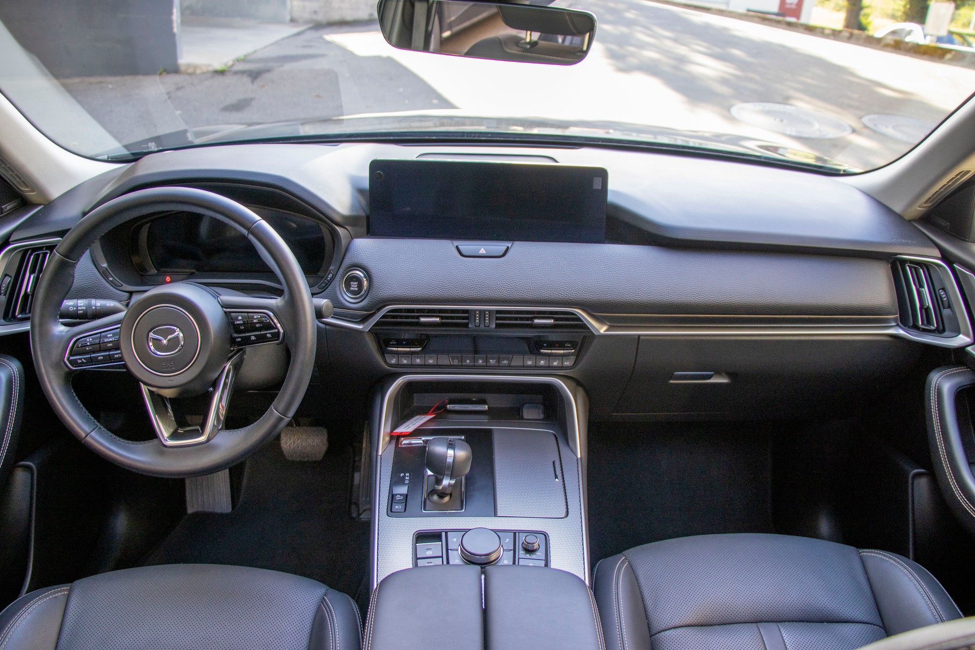 MAZDA CX-60 3.3L e-Skyactiv D 254 MHEV AWD Homura-image-4