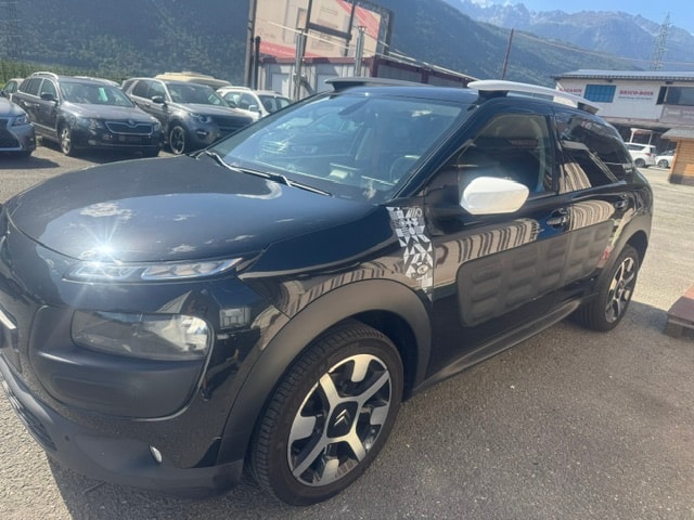 CITROEN C4 Cactus 1.2 e-THP Rip Curl-image-0