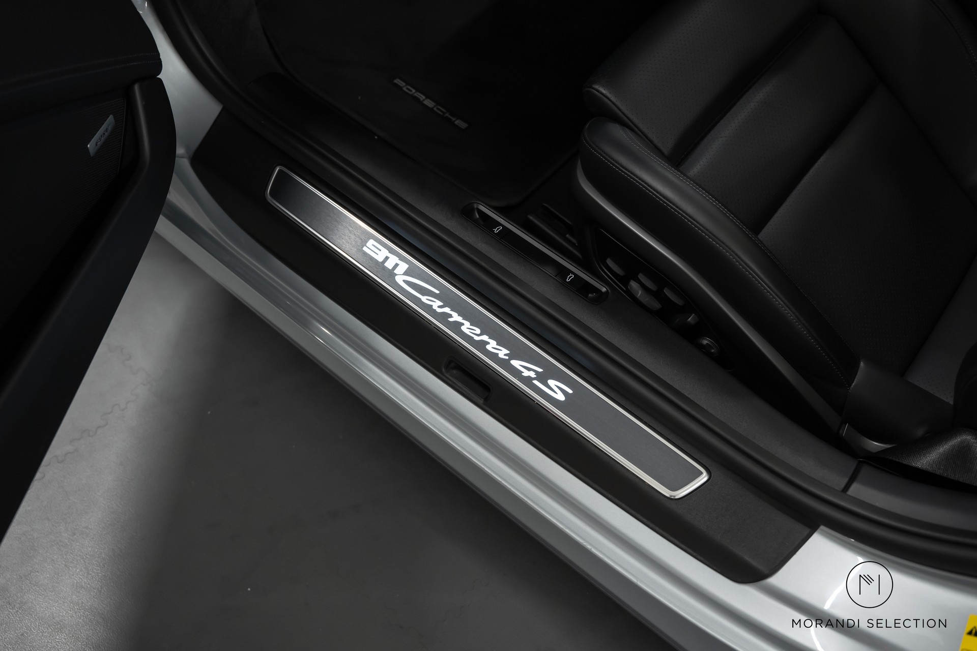 PORSCHE 911 Cabriolet 3.0 Carrera 4S PDK-image-17