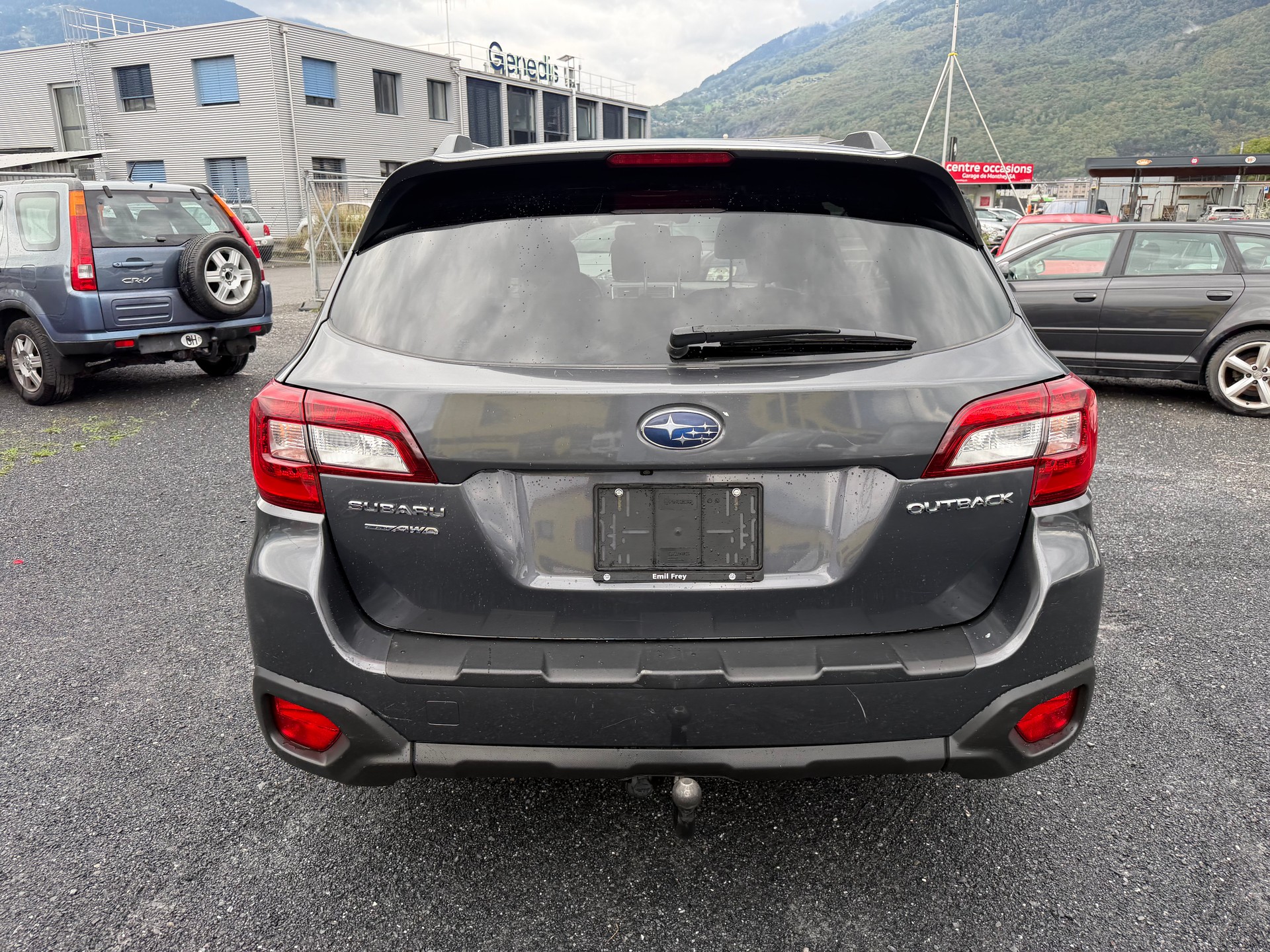 SUBARU Outback 2.5i Swiss AWD Lineartronic-image-5