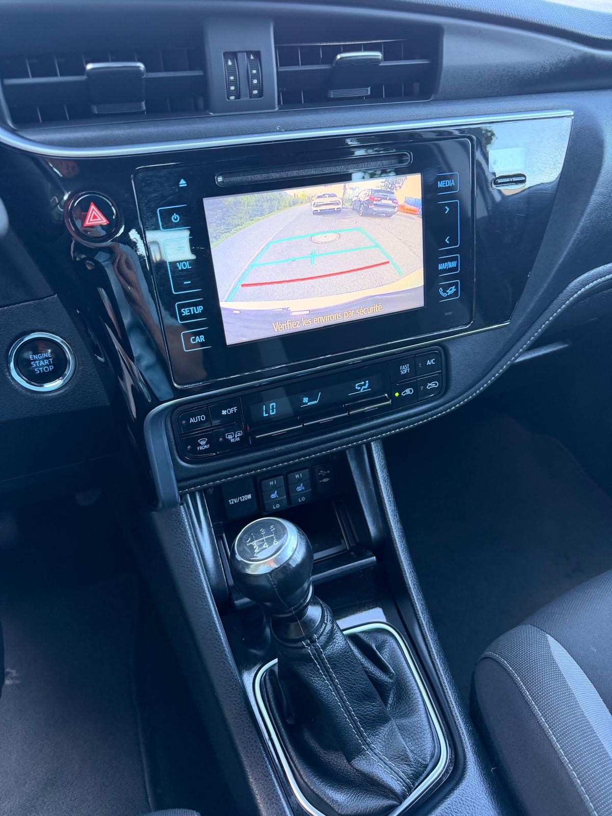 TOYOTA Auris Touring Sports 1.2 Turbo Comfort-image-13