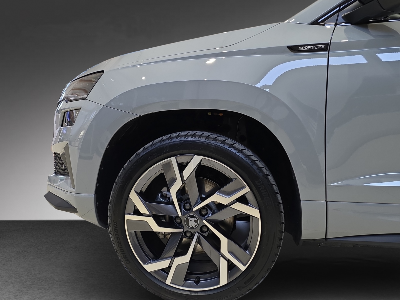 SKODA Karoq 2.0 TSI SportLine 4x4 DSG-image-11
