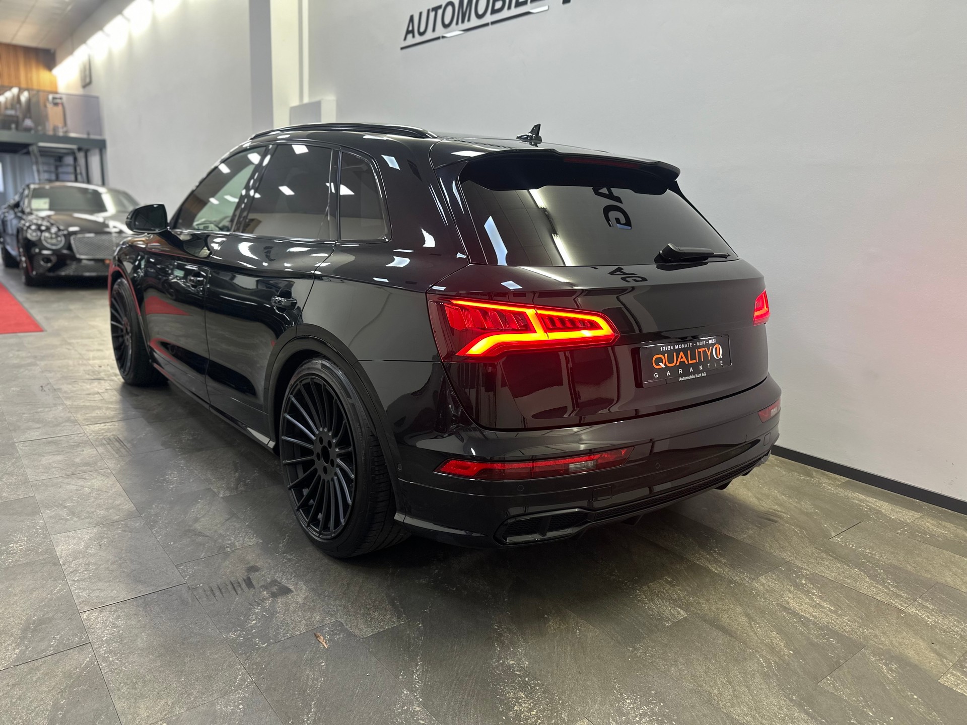 AUDI SQ5 3.0 TFSI quattro S-tronic-image-3