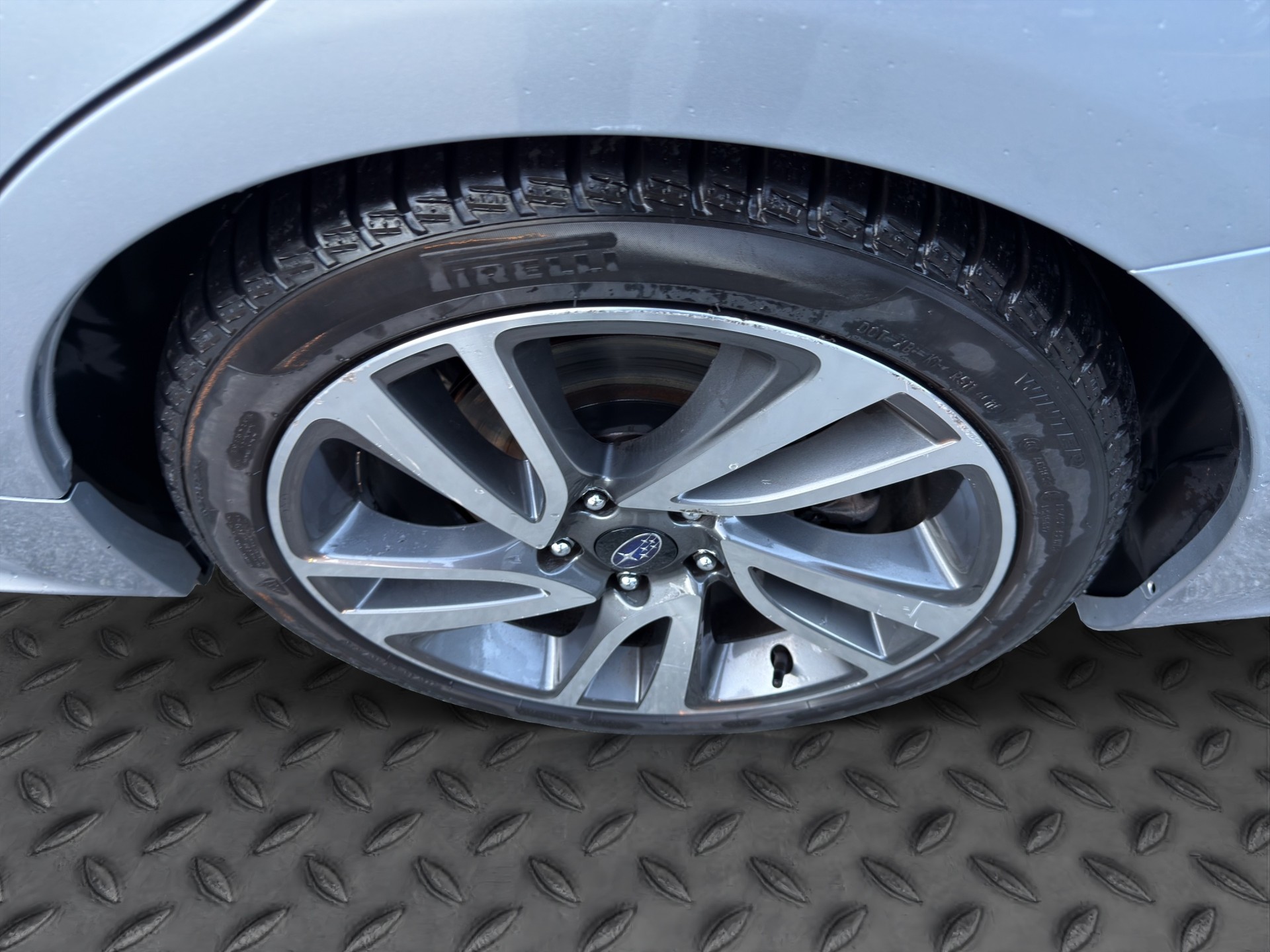 SUBARU Levorg 1.6DIT Swiss S AWD Lineartronic-image-17