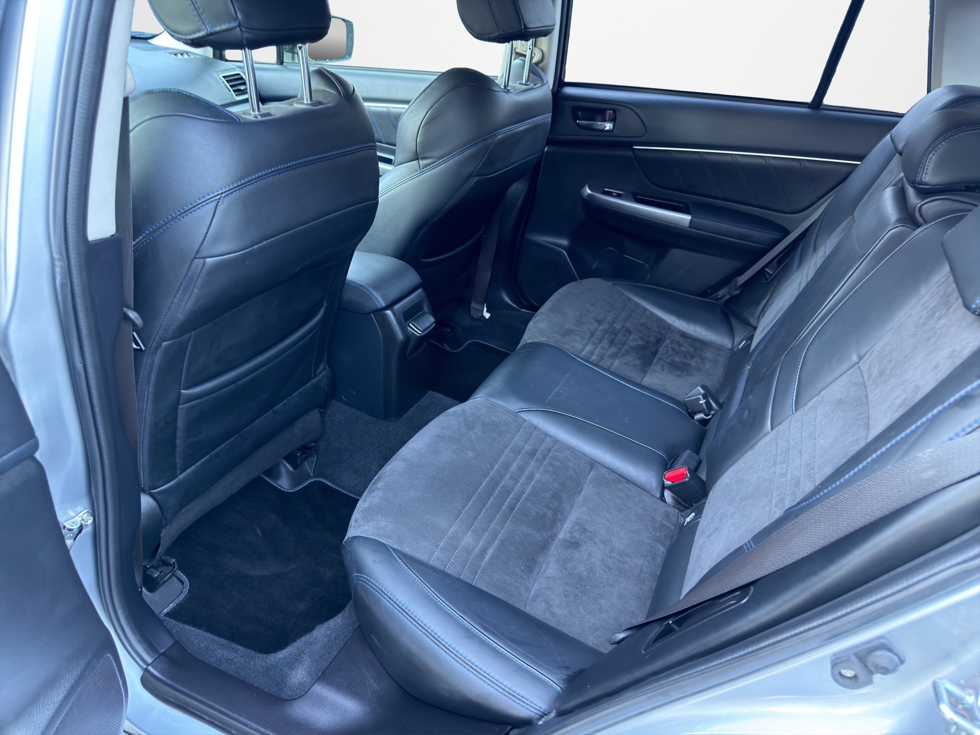 SUBARU Levorg 1.6DIT Swiss S AWD Lineartronic-image-10