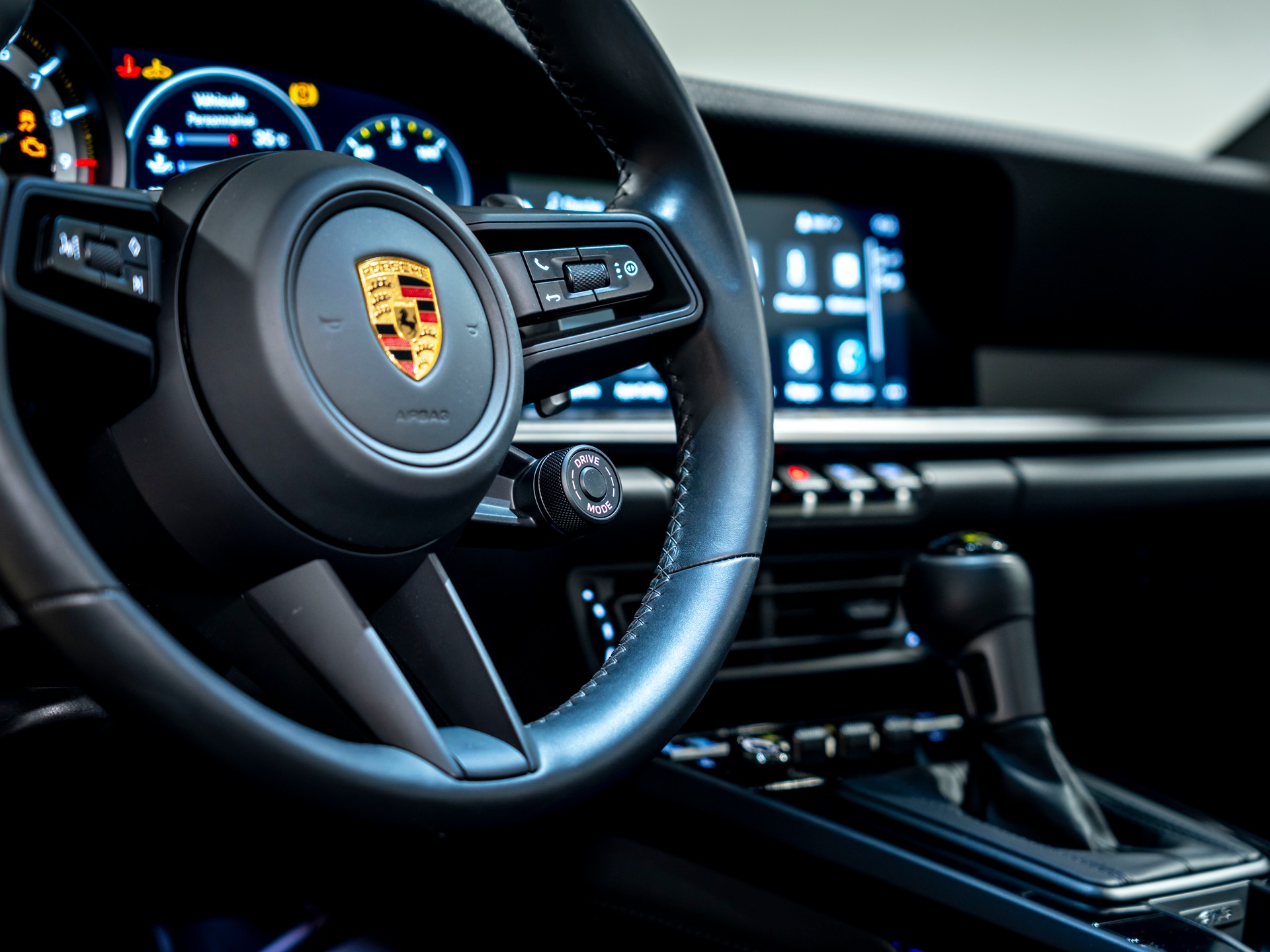 PORSCHE 911 GT3 Touring-image-17