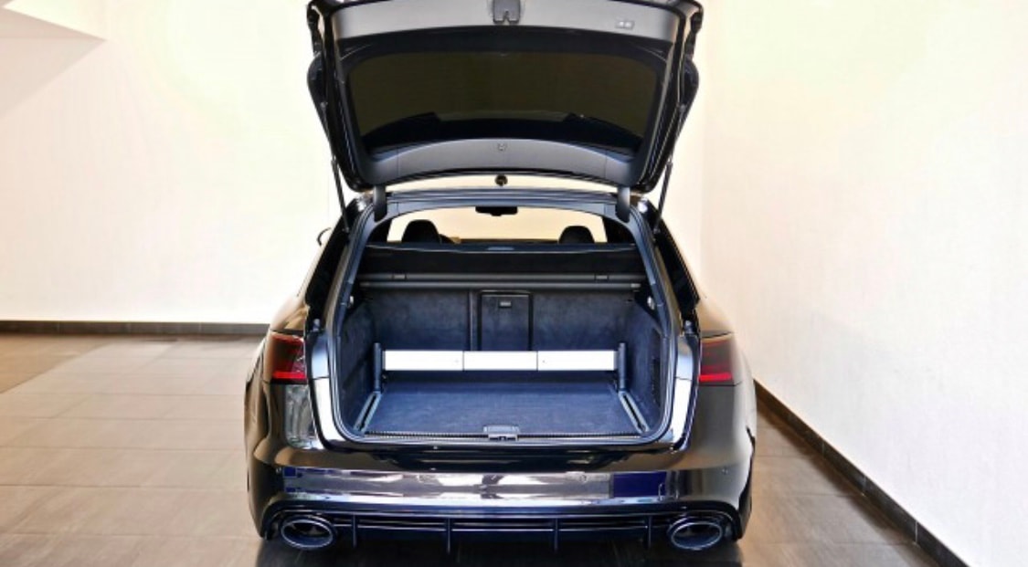 AUDI 4.0 V8 TFSI perform. qu. T-Tr.-image-13