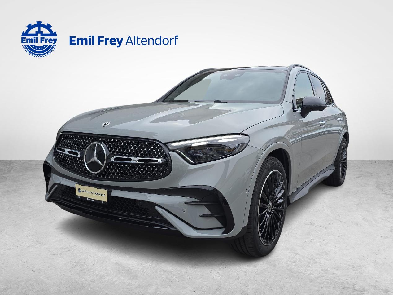 MERCEDES-BENZ GLC 300 4MATIC AMG Line-image-0