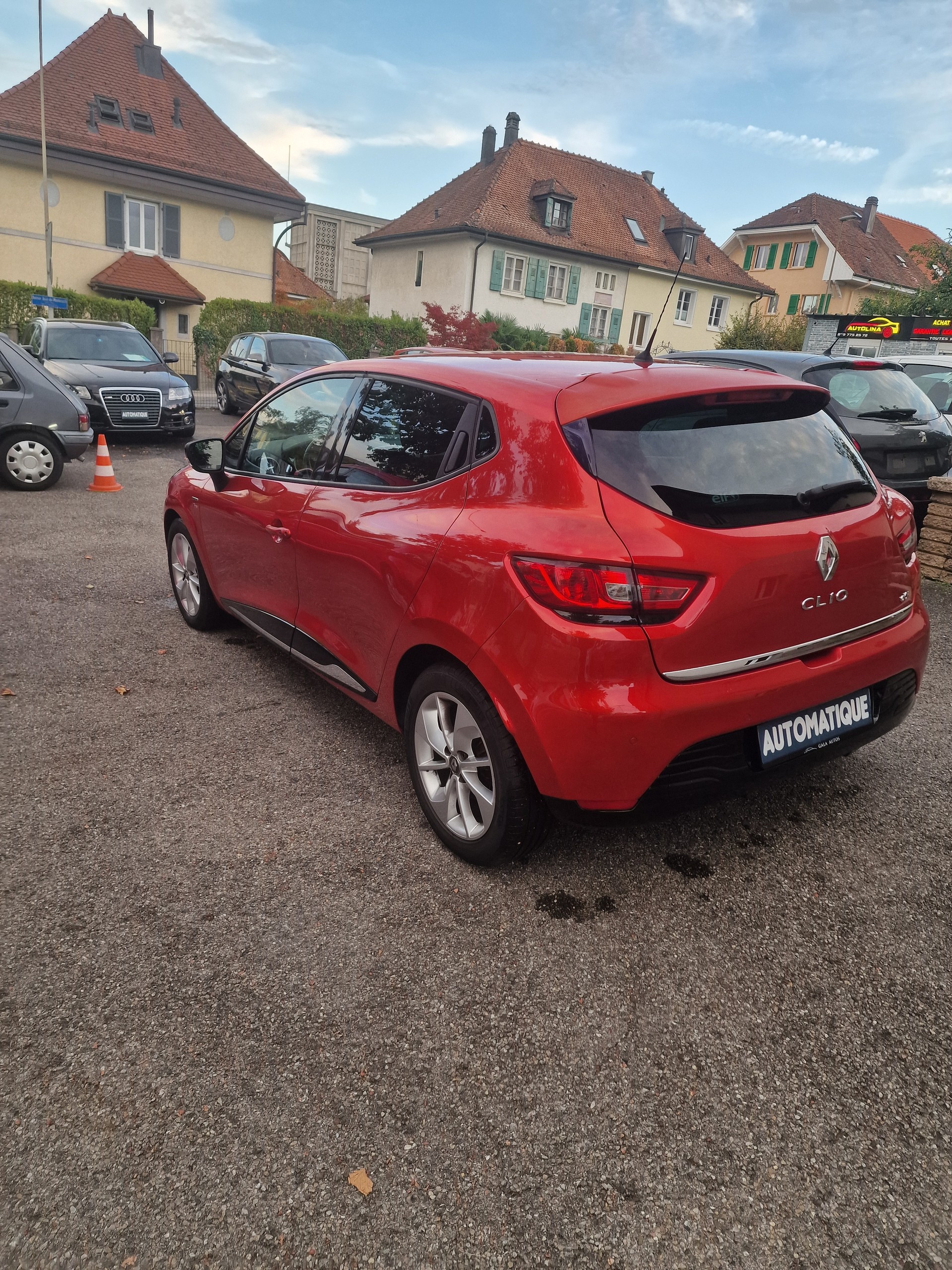 RENAULT Clio 1.5 dCi Limited EDC-image-4
