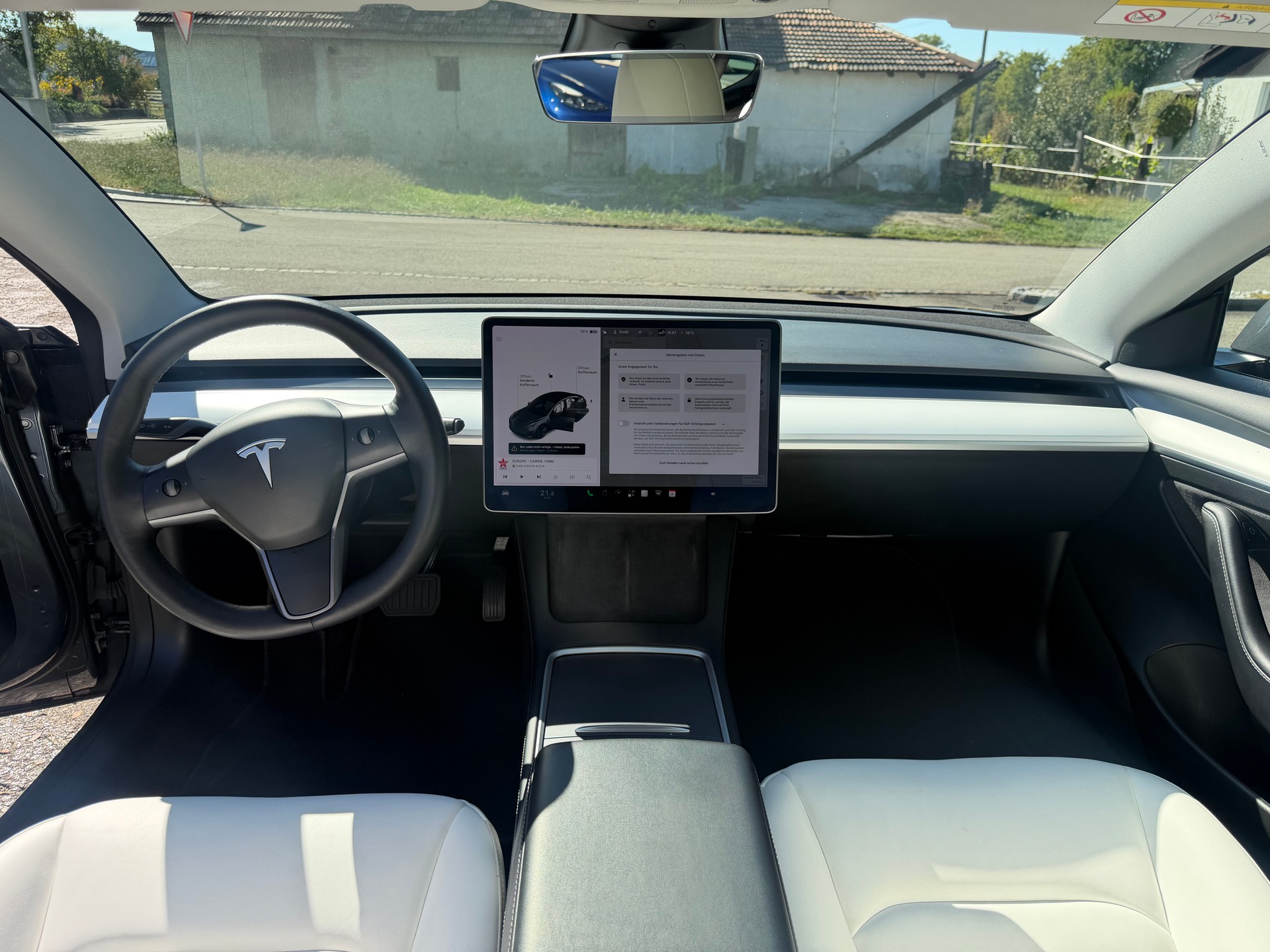 TESLA Model 3 Long Range Dual Motor AWD-image-15