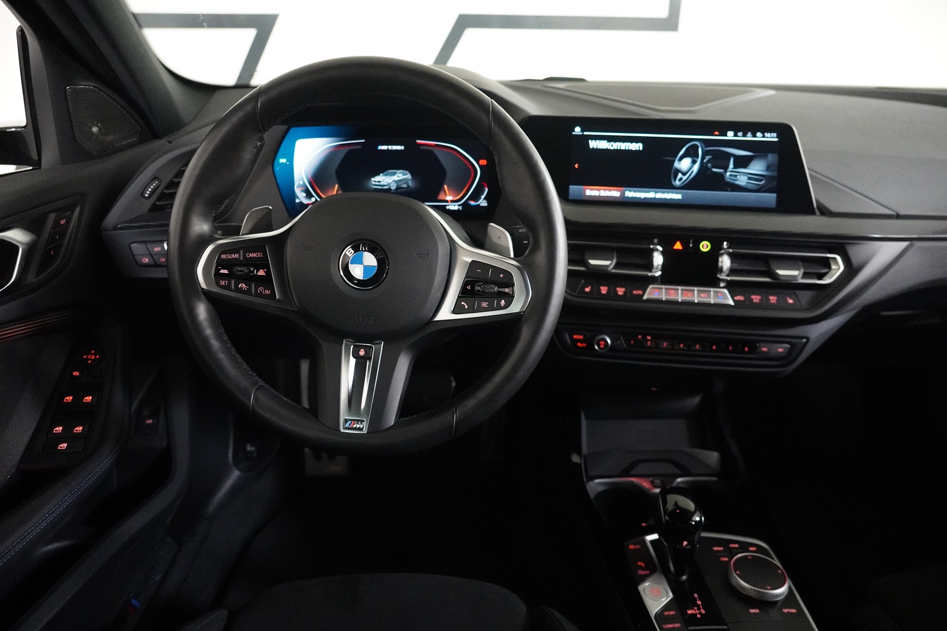 BMW M135i xDrive M Sport Pro Steptronic-image-20