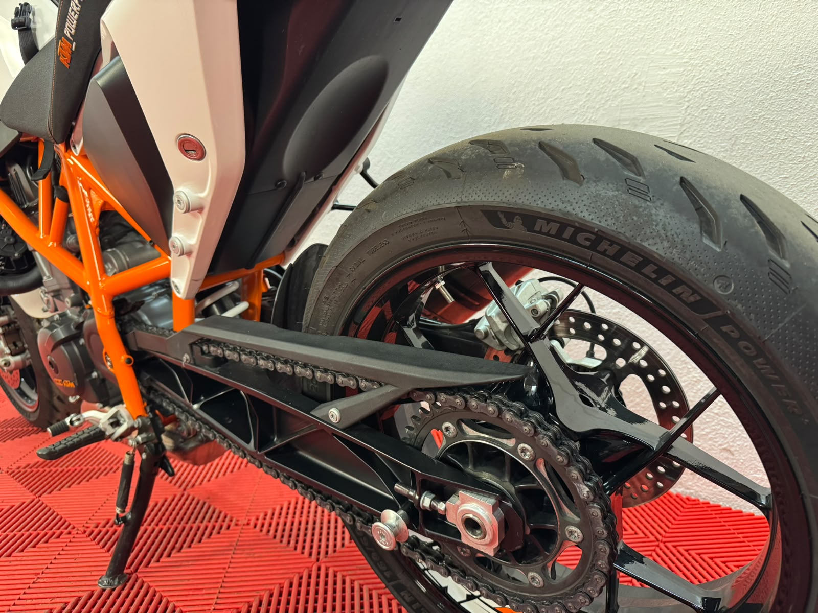 KTM 690 Duke ABS (35kW)-image-7