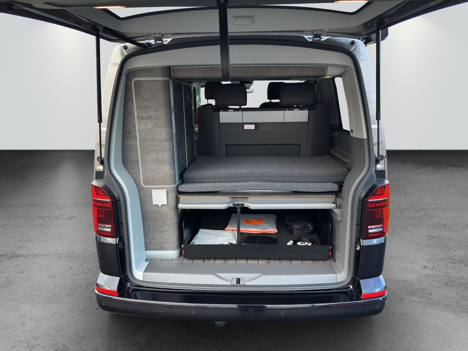 VW T6.1 California 2.0 Bi-TDI Ocean Liberty 4Motion DSG-image-8