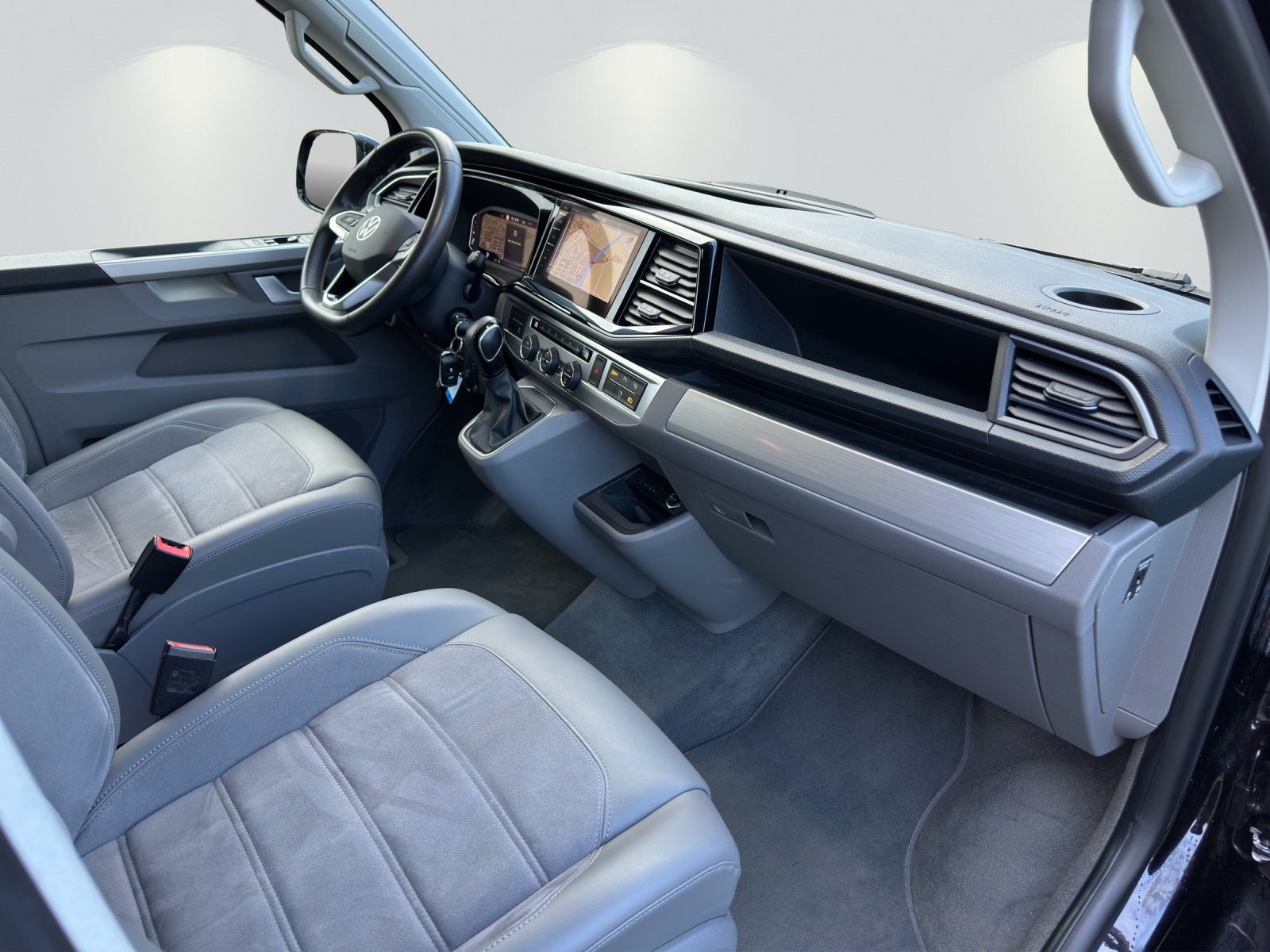 VW T6.1 California 2.0 Bi-TDI Ocean Liberty 4Motion DSG-image-6