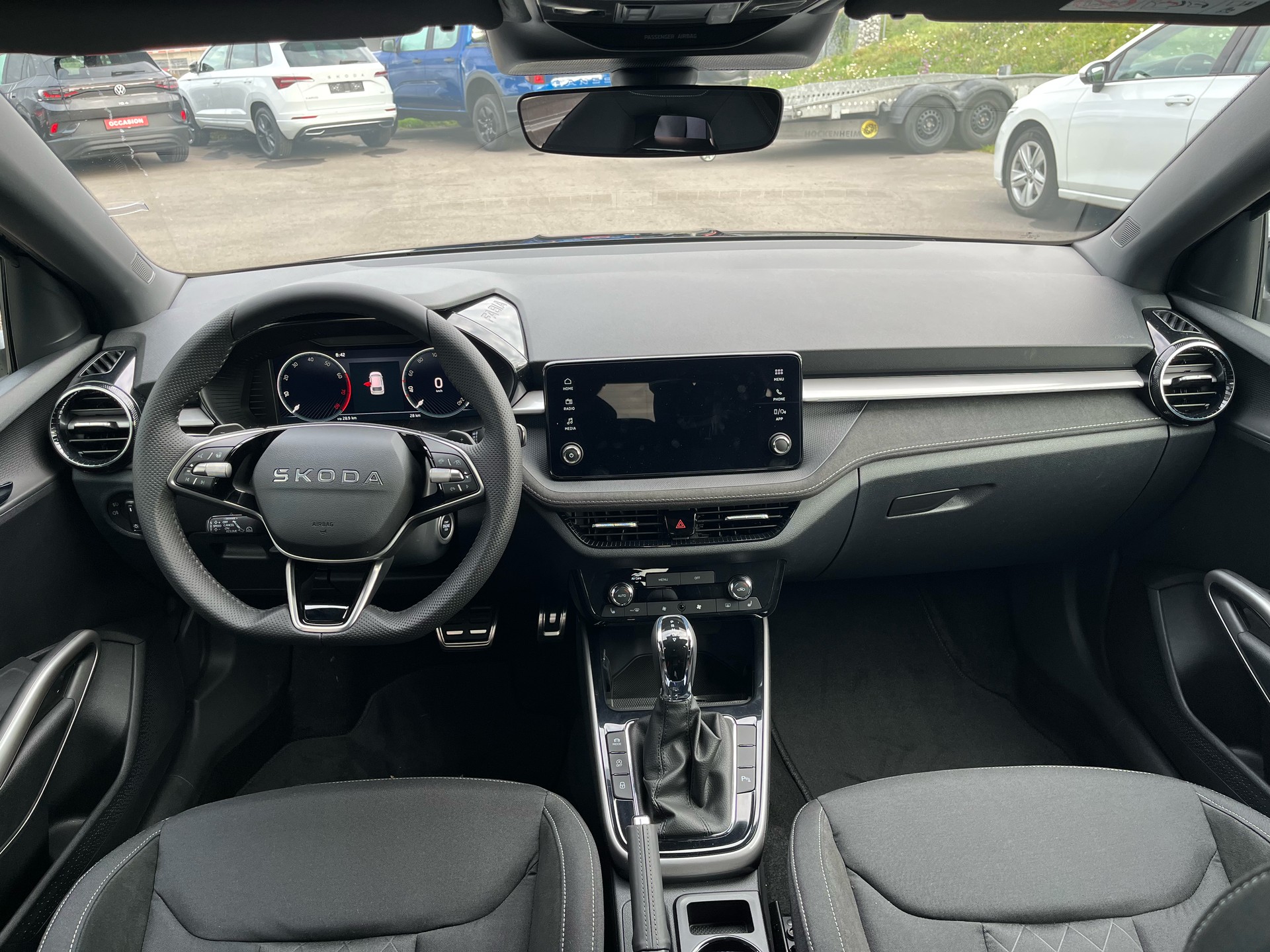 SKODA Fabia 1.0 TSI Dynamic DSG-image-6
