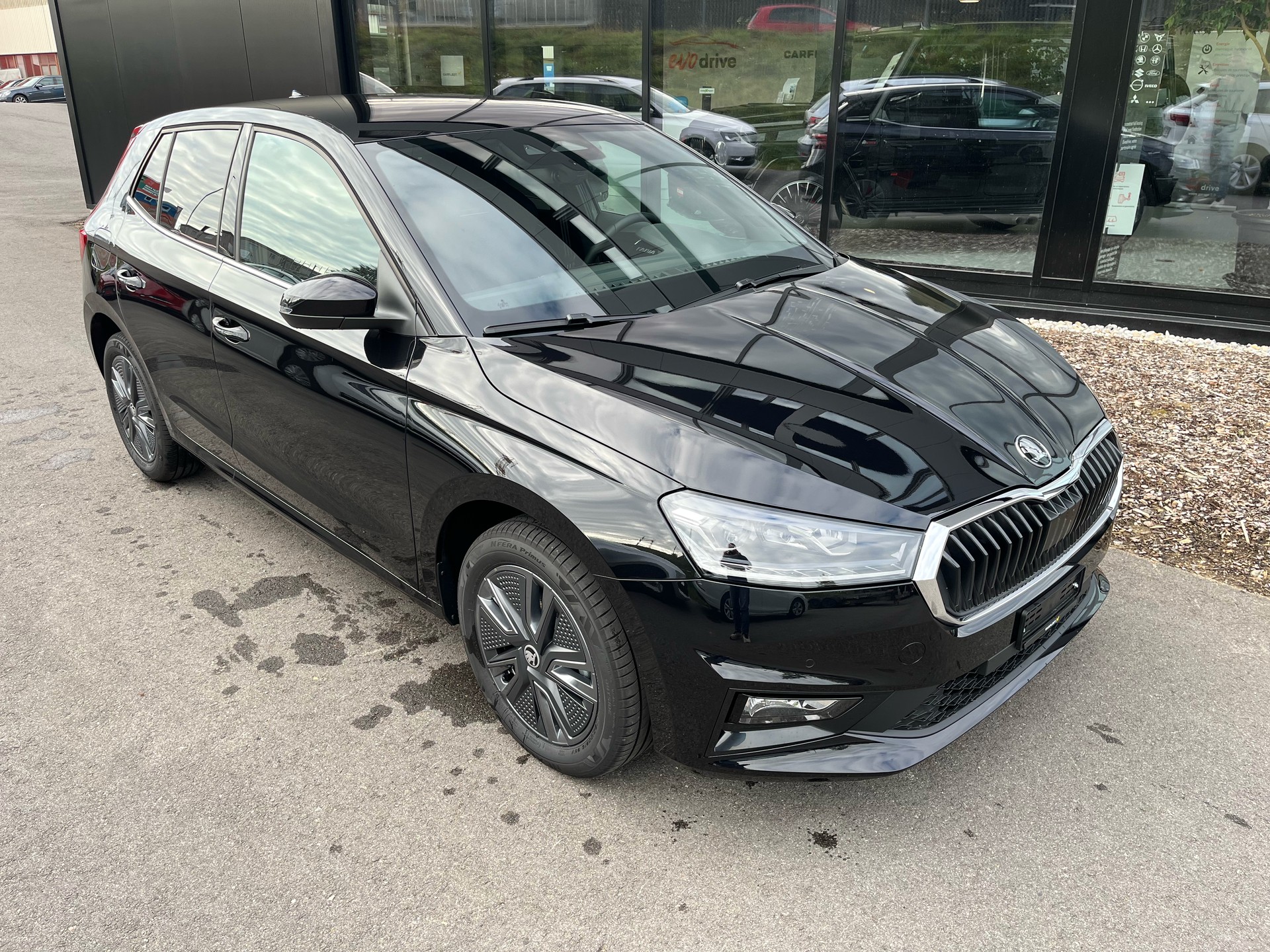 SKODA Fabia 1.0 TSI Dynamic DSG-image-2