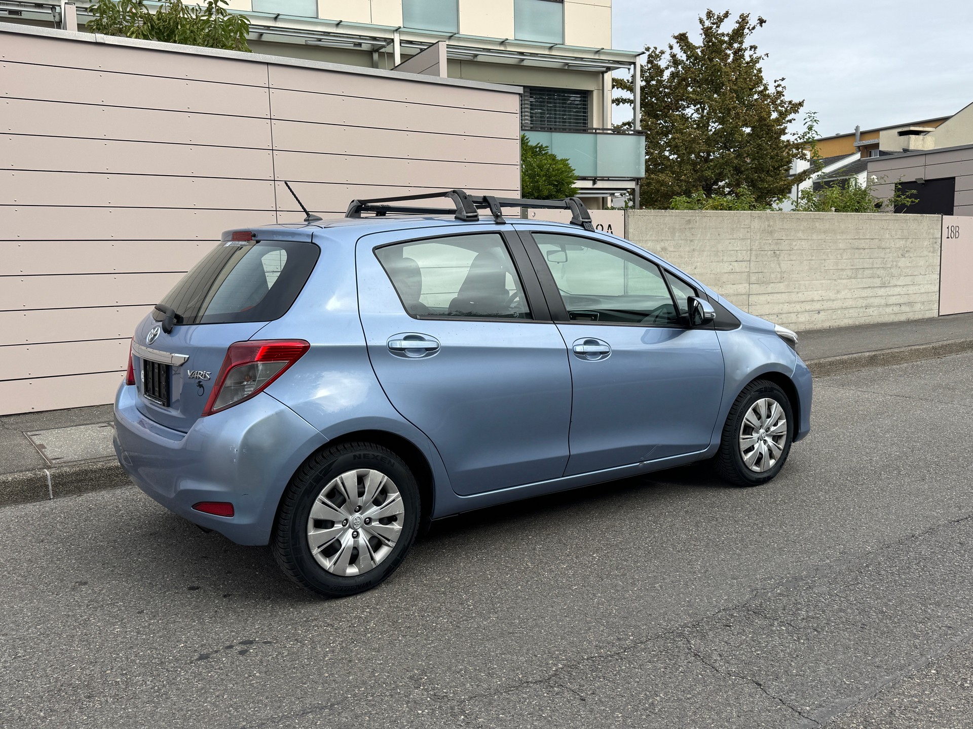TOYOTA Yaris 1.33 Luna Multidrive-image-4