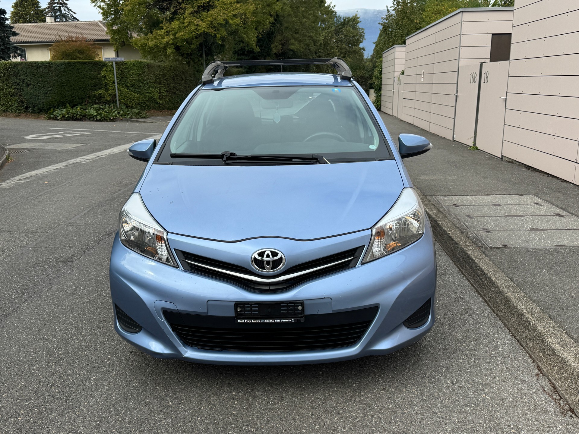 TOYOTA Yaris 1.33 Luna Multidrive-image-0