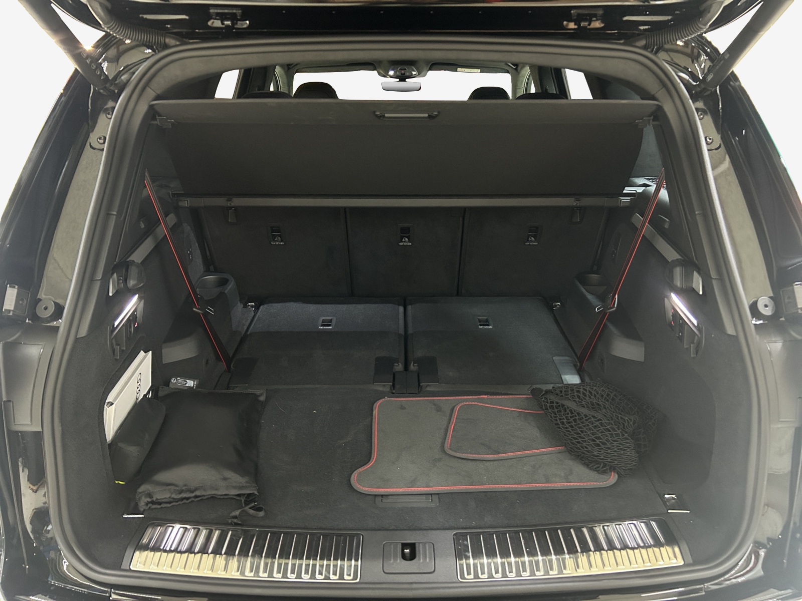 AUDI Q7 SUV TDI quattro 220 kW-image-12