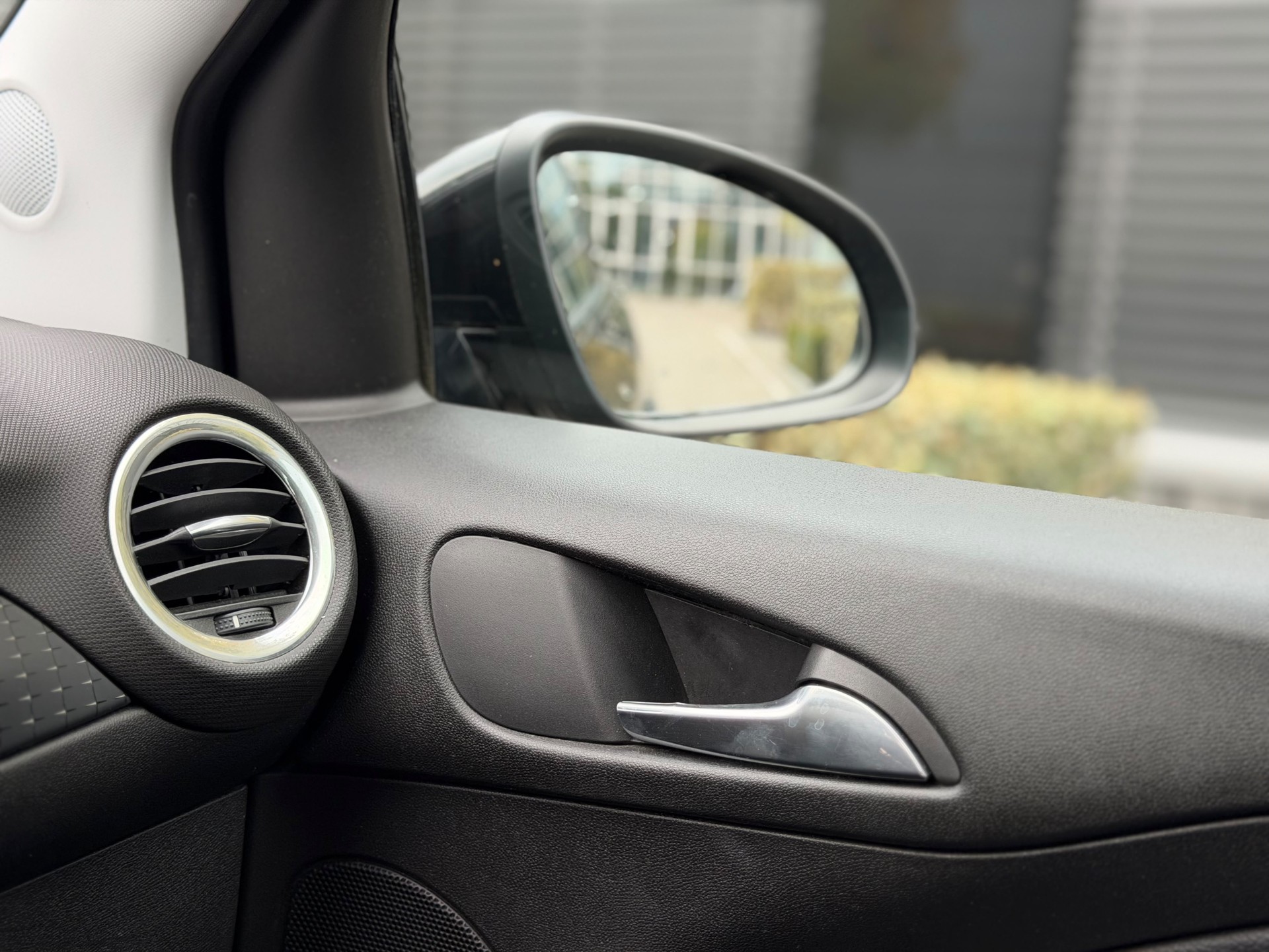 OPEL Adam 1.4 ecoFLEX SLAM-image-11