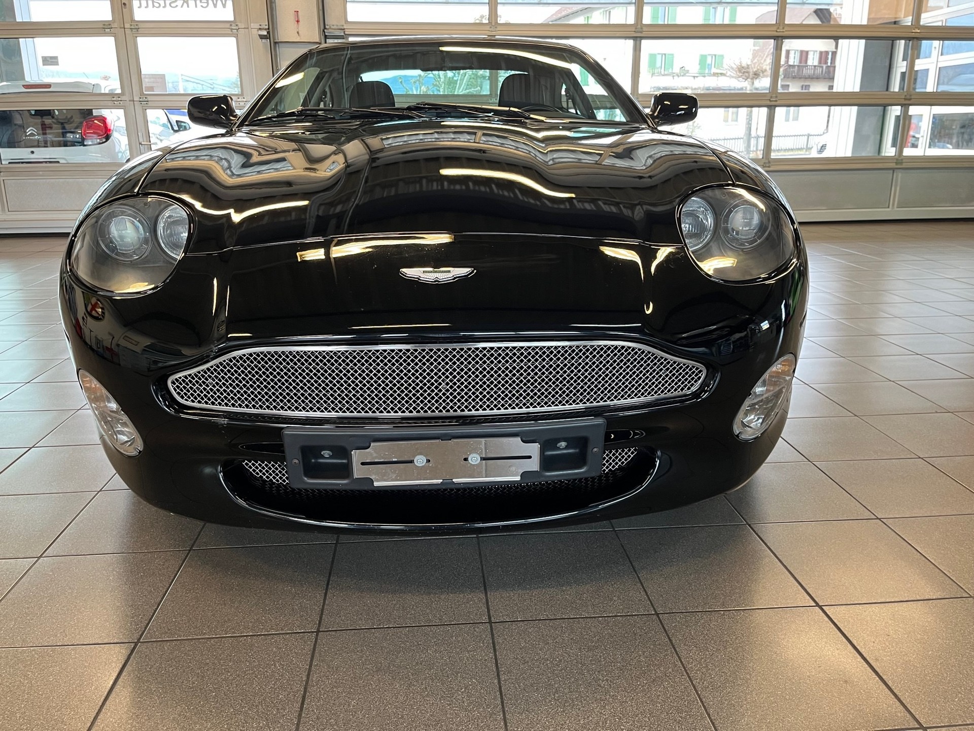 ASTON MARTIN DB7 Vantage-image-8
