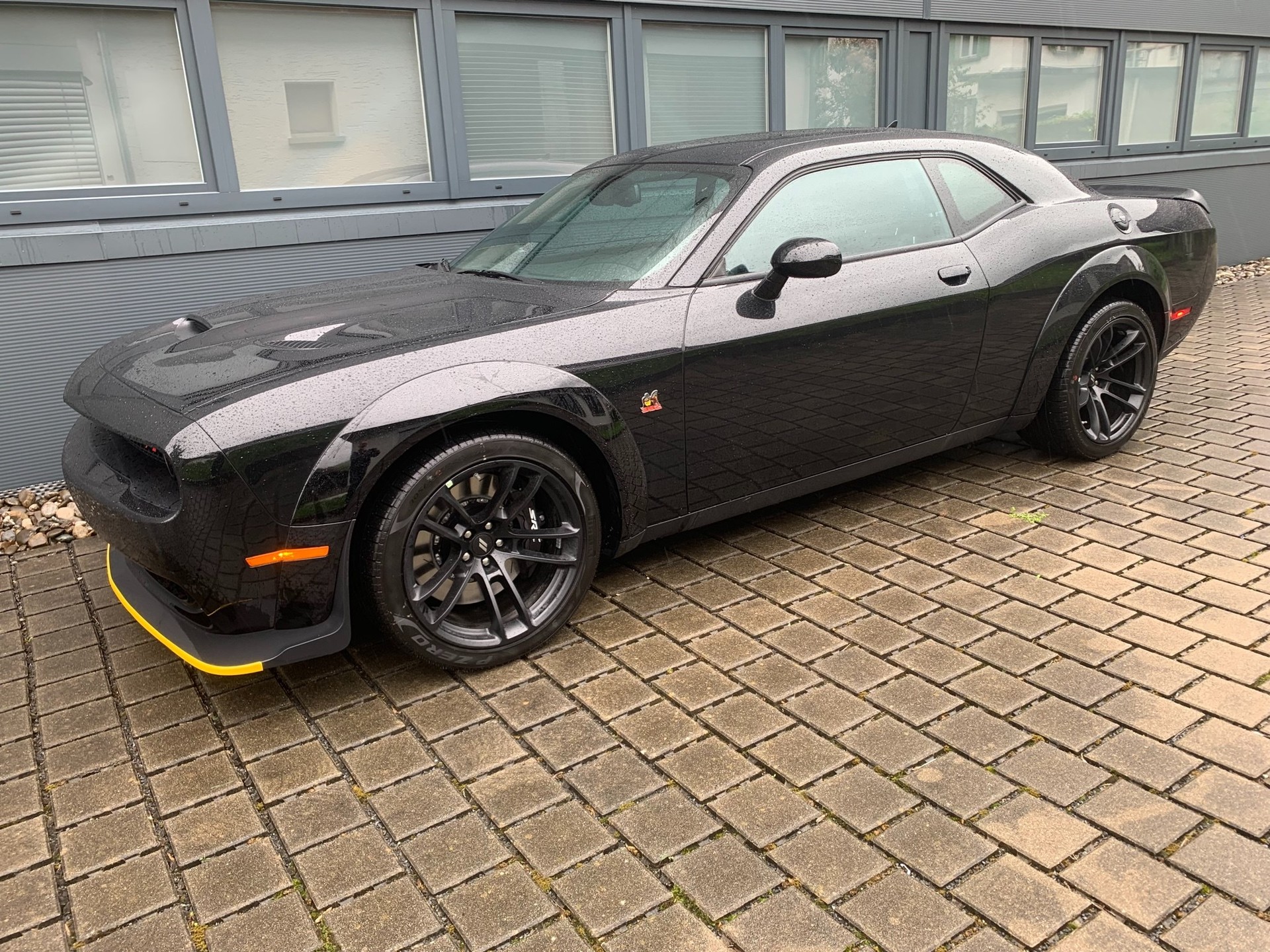 DODGE Challenger R/T Scat Pack 6.4 V8-image-1